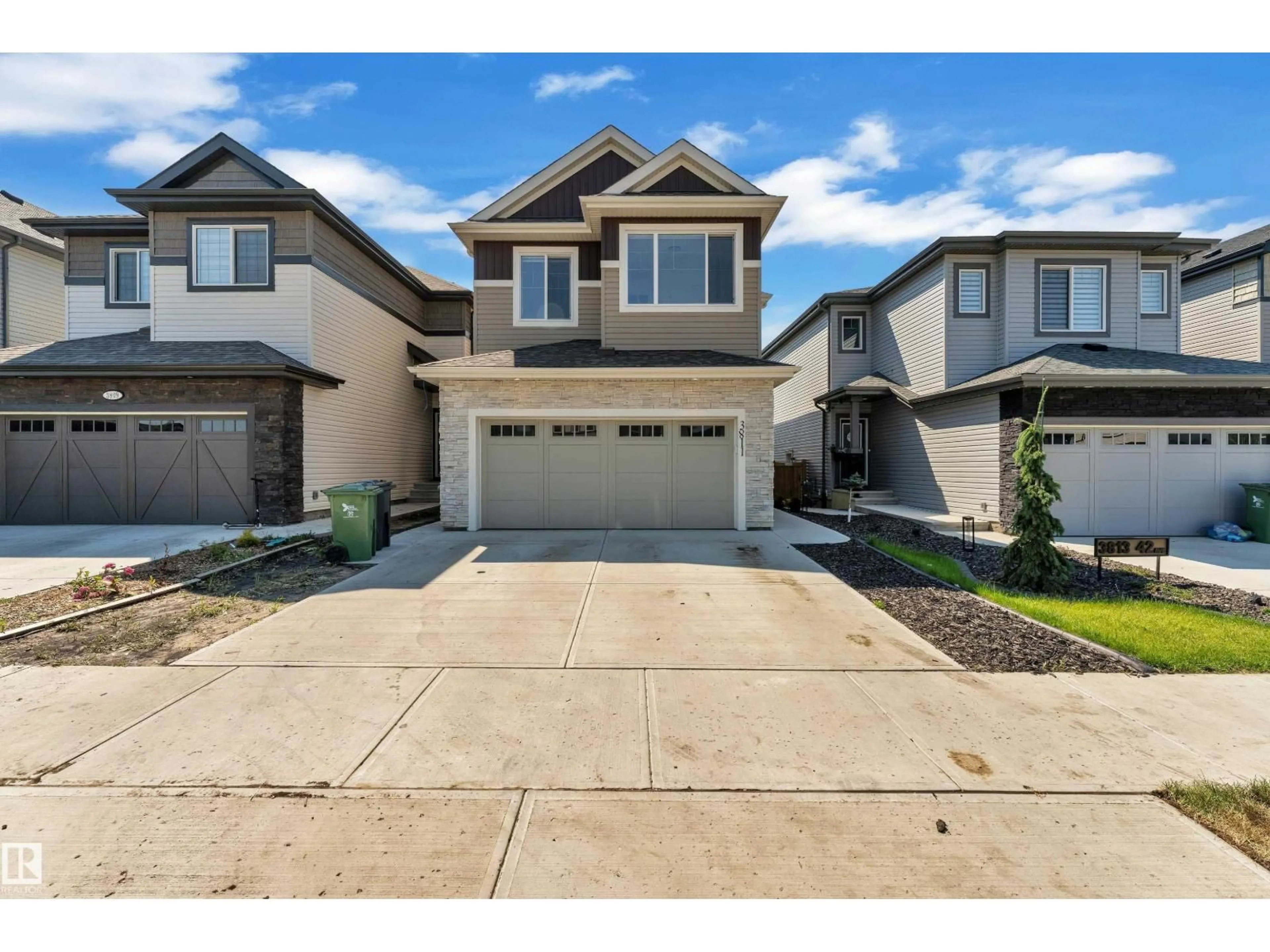 Home with vinyl exterior material, street for 3811 42 AV, Beaumont Alberta T4X2Z6