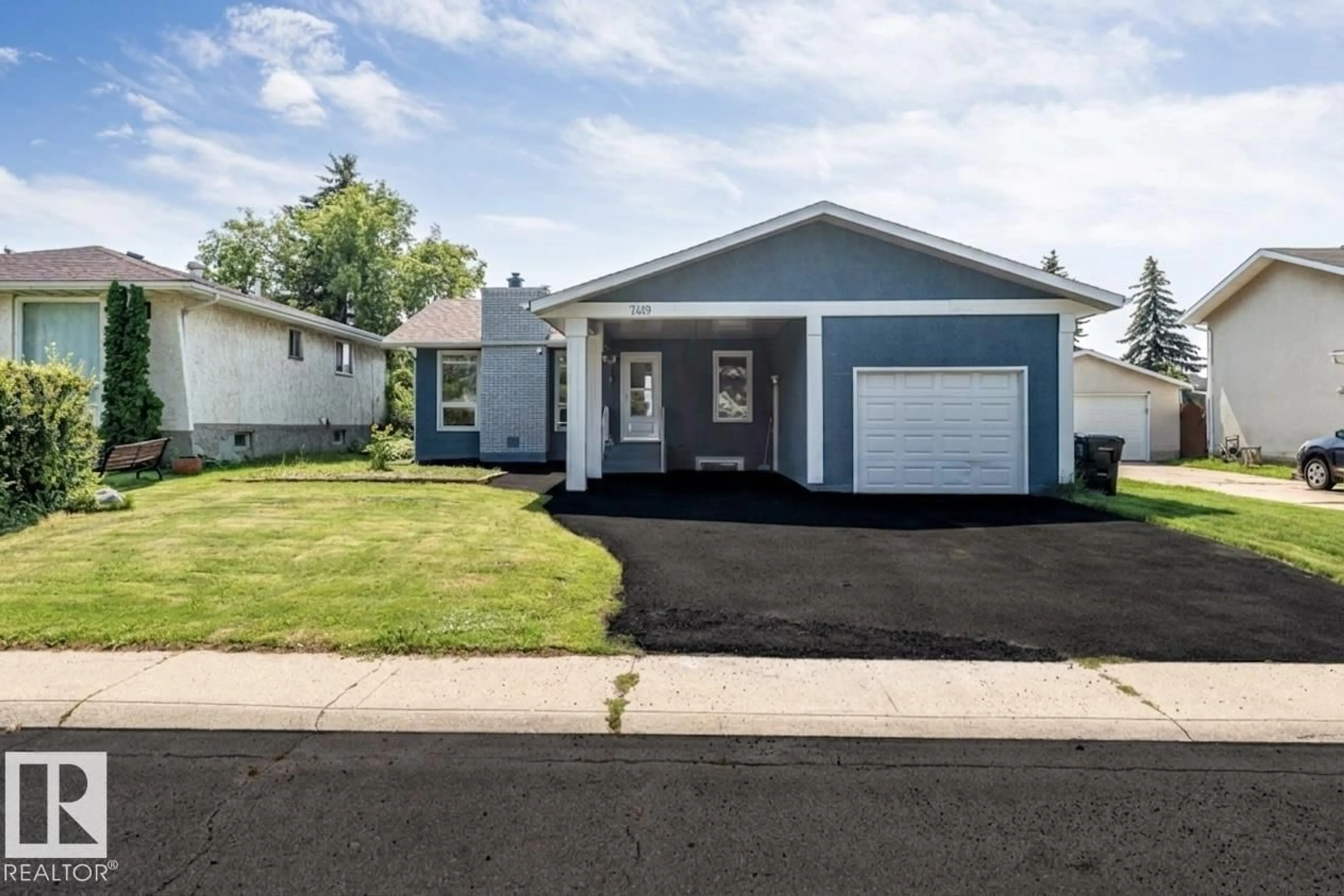 Home with vinyl exterior material, street for 7419 33 AV, Edmonton Alberta T6K1J5