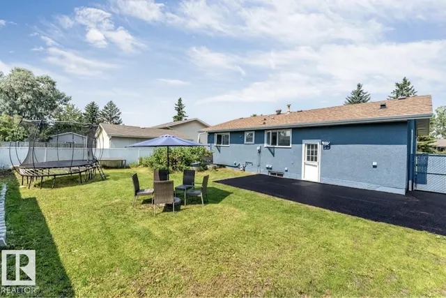 7419 33 AV, Edmonton 3