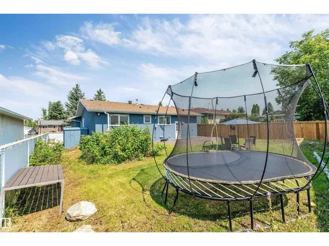 7419 33 AV, Edmonton 4