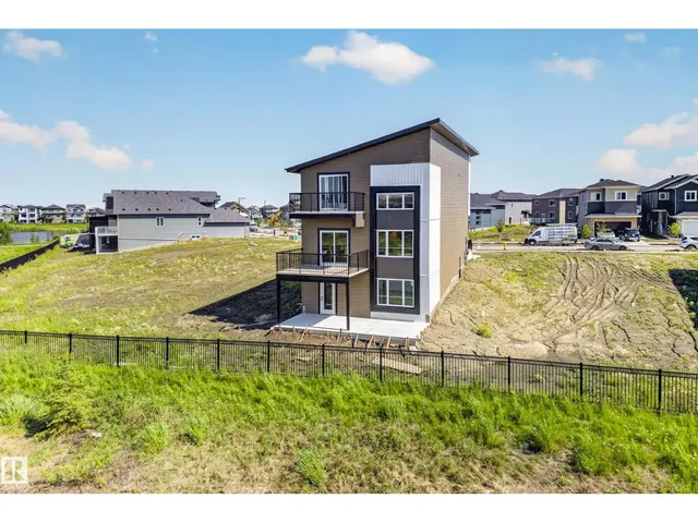 34 ELDRIDGE PT, St. Albert 4
