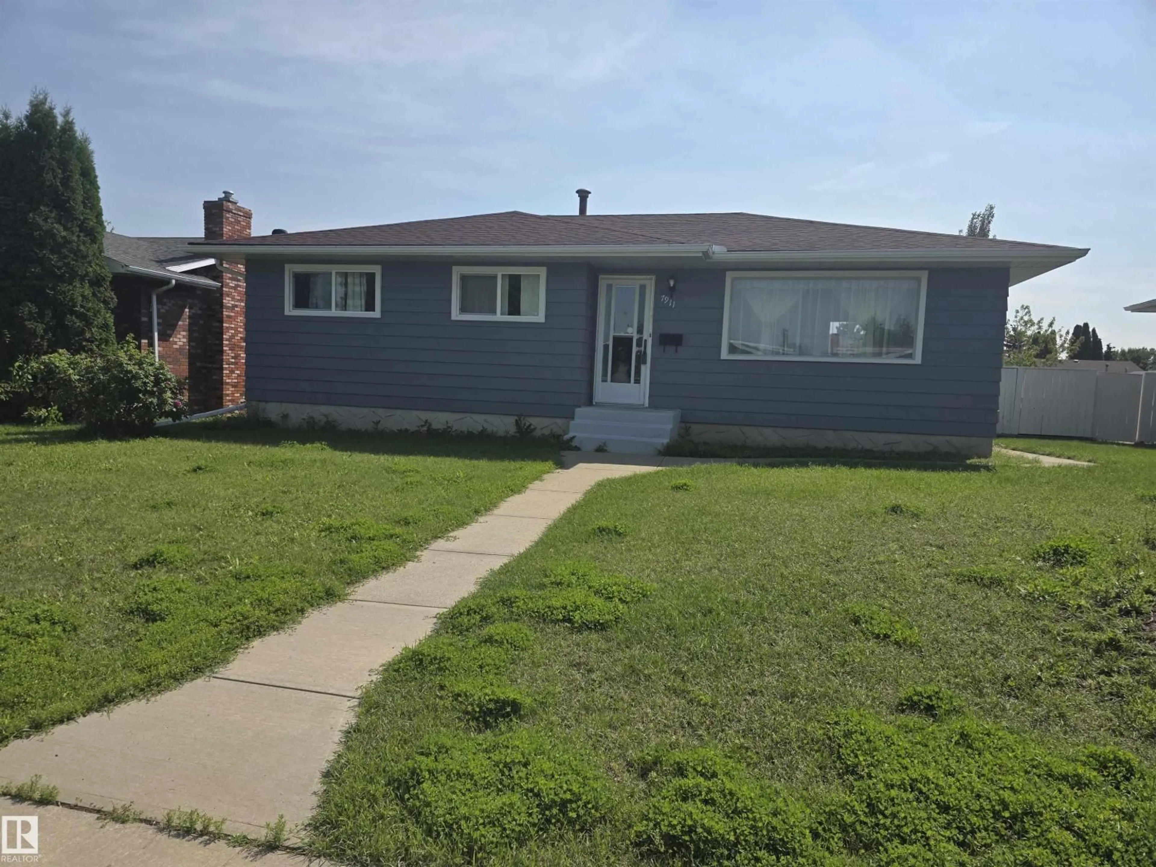 Unknown for 7911 145 AV, Edmonton Alberta T5C2S8