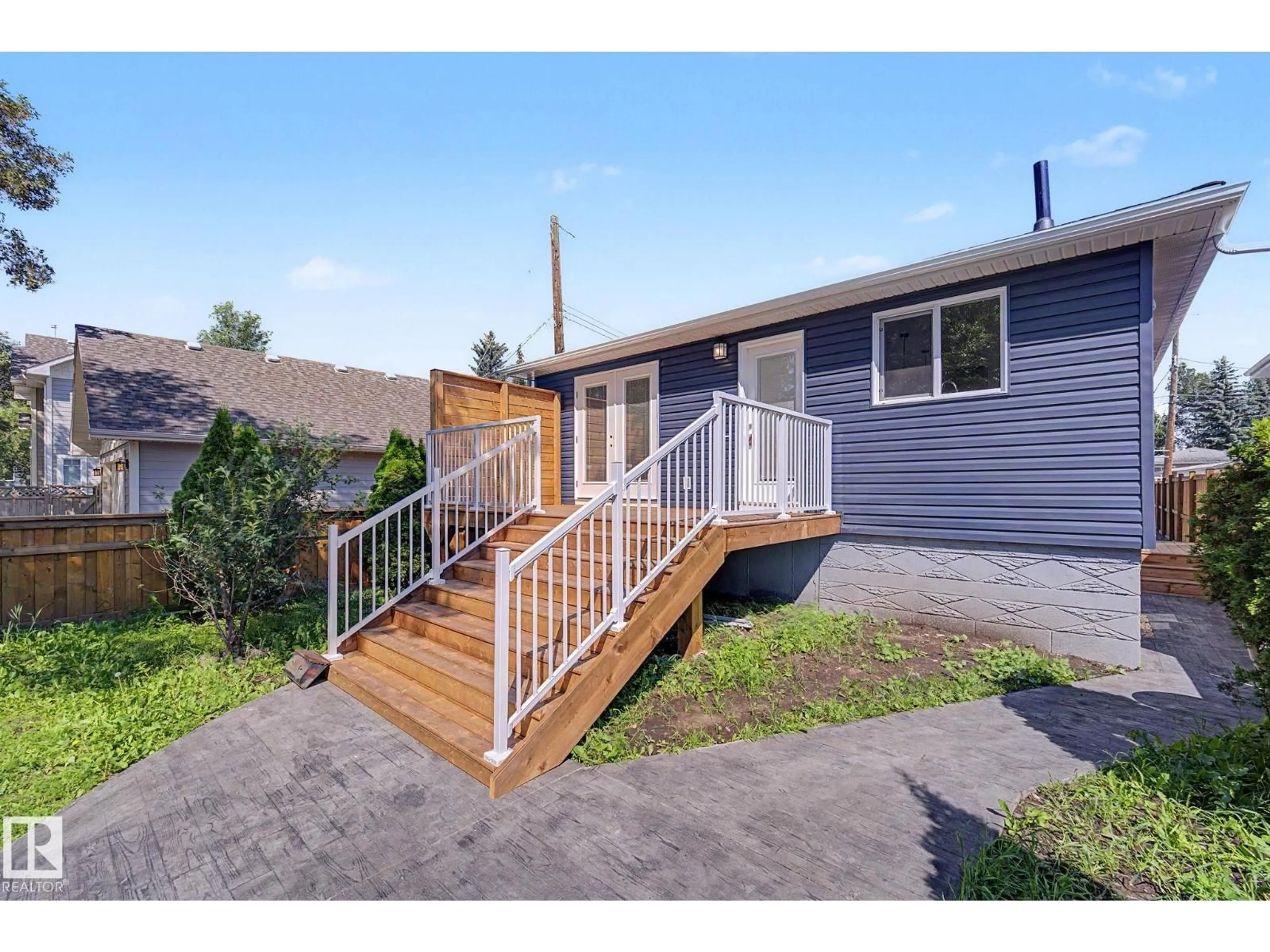 Unknown for 10570 66 AV, Edmonton Alberta T6H1X4