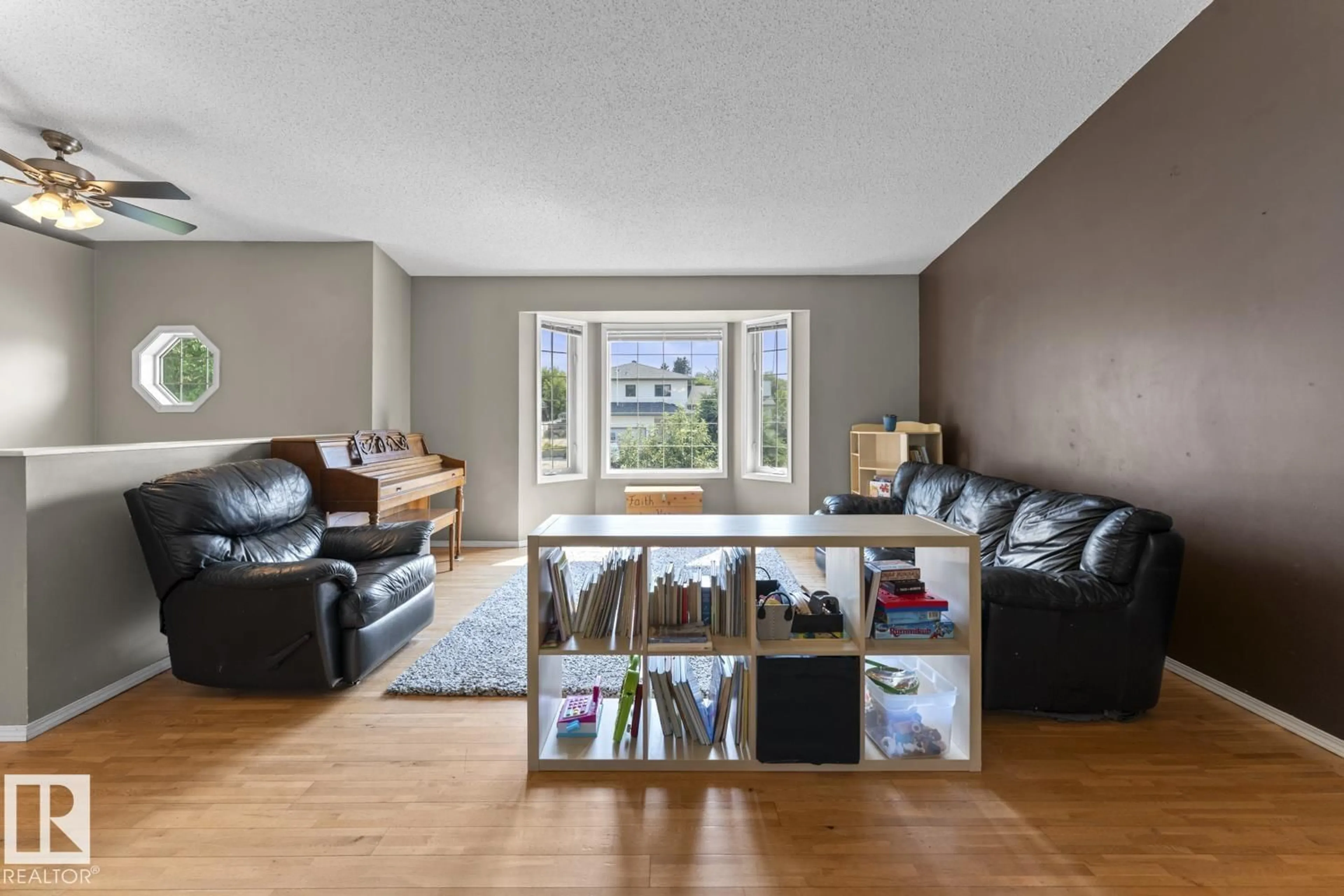 Living room with furniture, unknown for 812 12 AV, Cold Lake Alberta T9M1H6