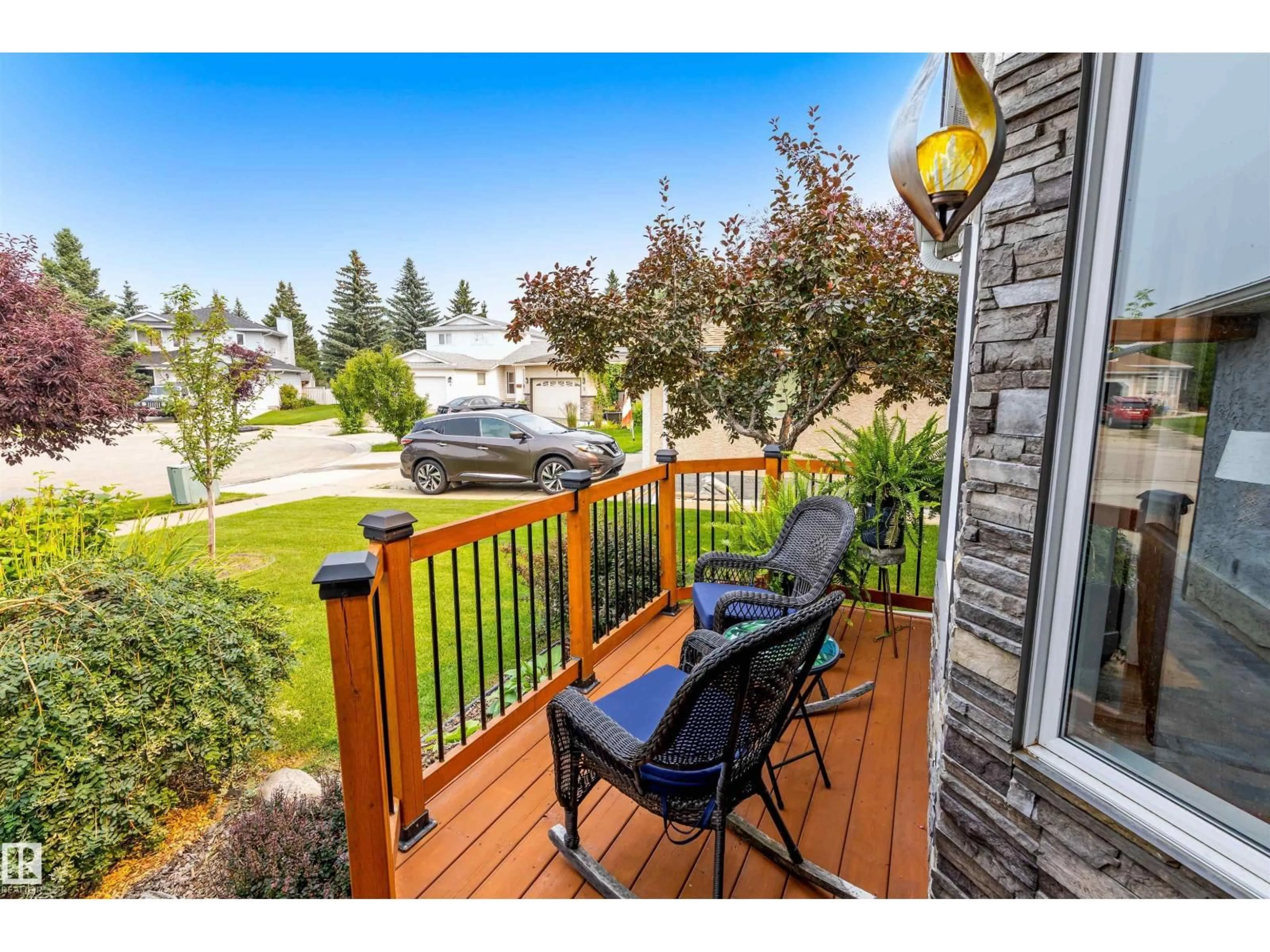 Patio, unknown for 3 DENAULT PL, St. Albert Alberta T8N5P6