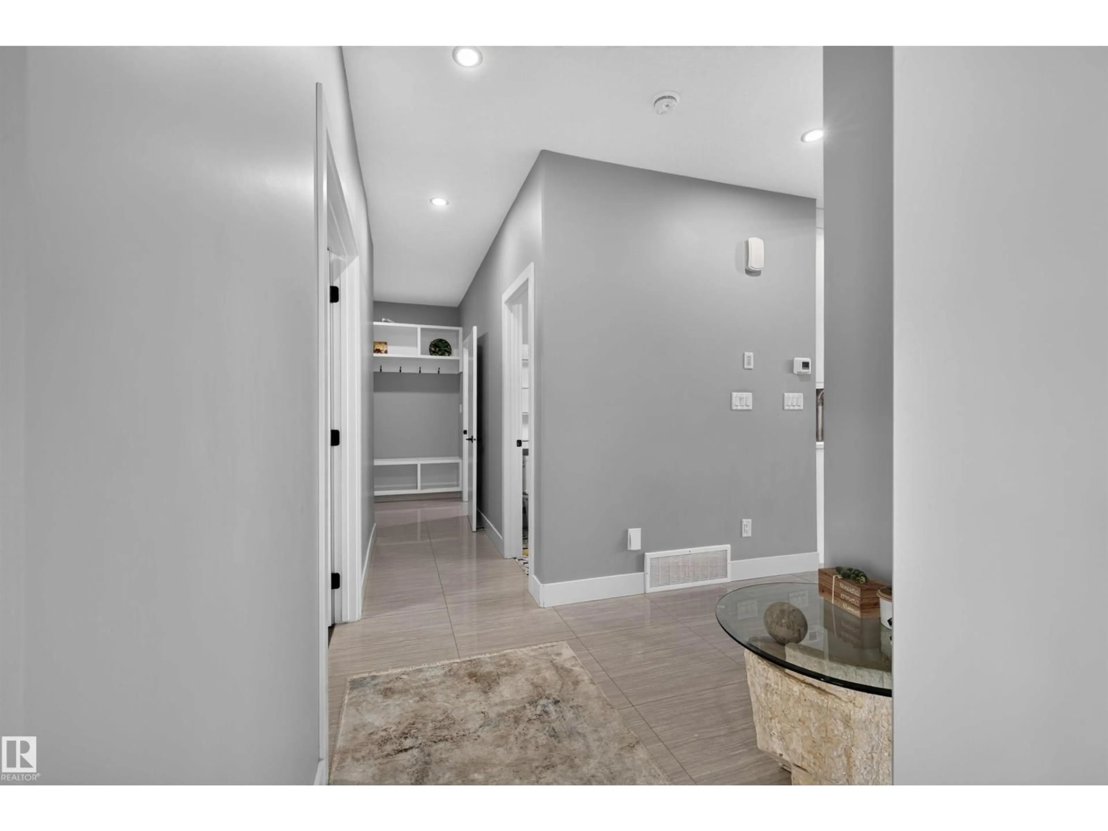 Indoor entryway for NW - 15011 10 ST, Edmonton Alberta T5Y4C8