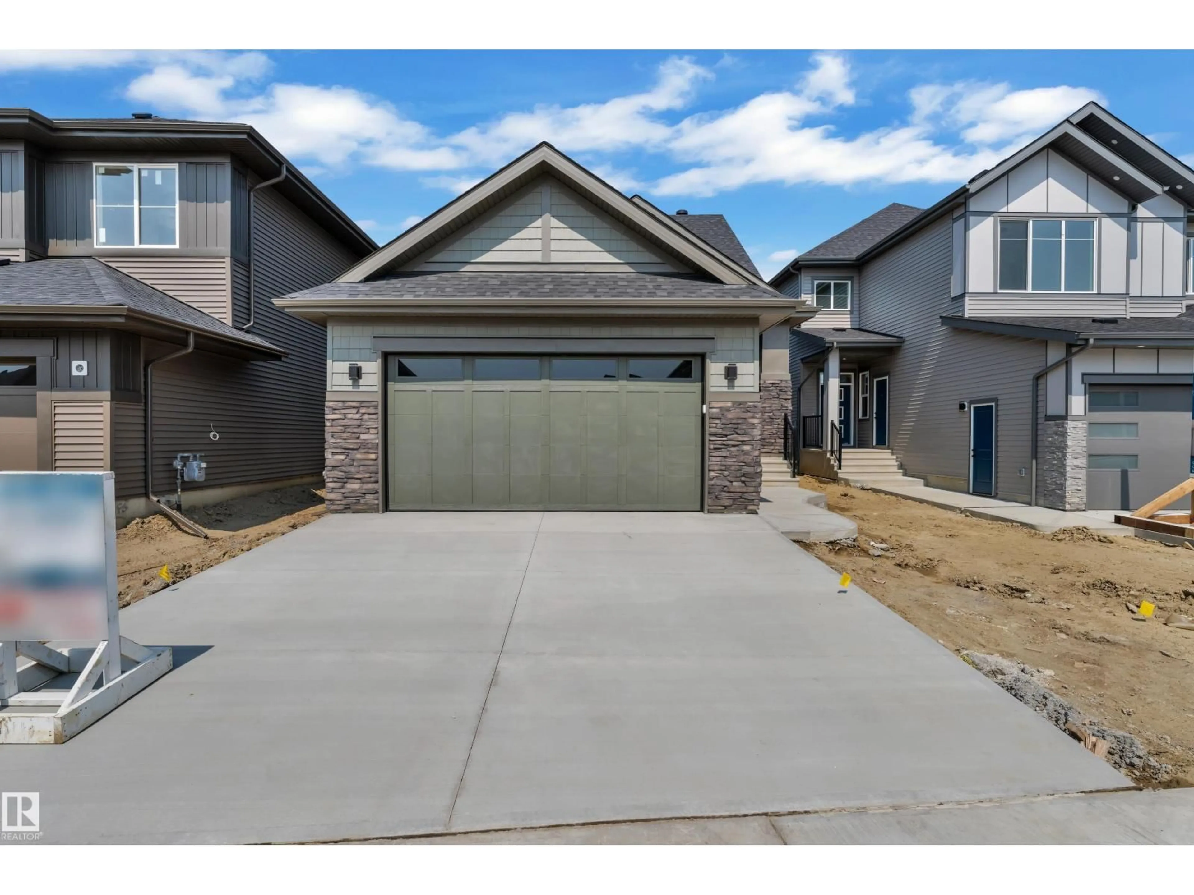 Unknown for 264 FALCON CRESCENT, Leduc Alberta T9E1V2