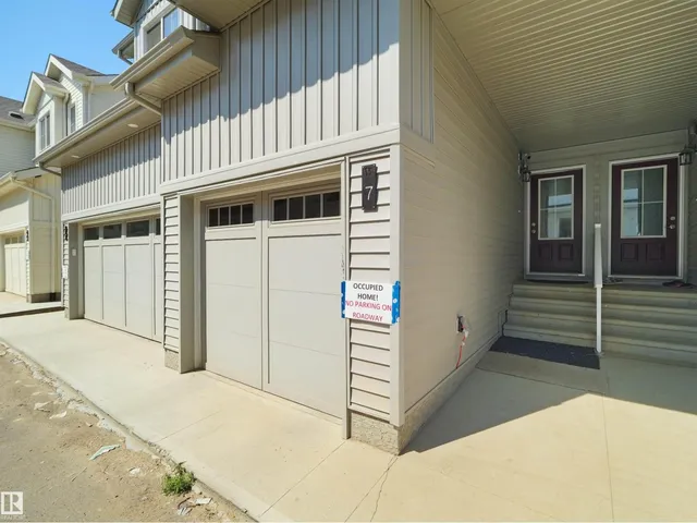 #7 - 7110 KESWICK COMMON, Edmonton 3