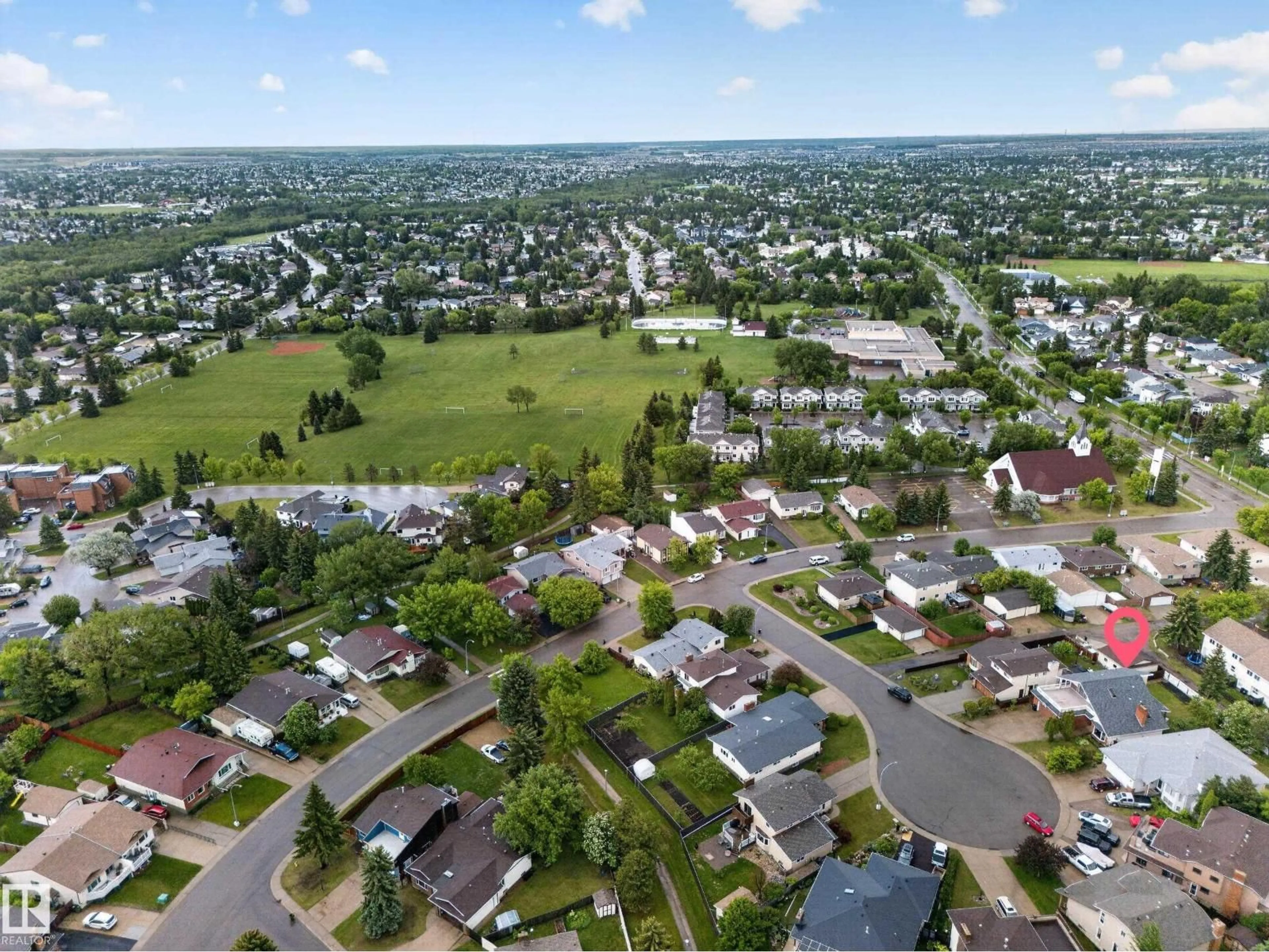 A pic from outside/outdoor area/front of a property/back of a property/a pic from drone, mountain view for NW NW - 34 GRAND MEADOW CR, Edmonton Alberta T6L1A2