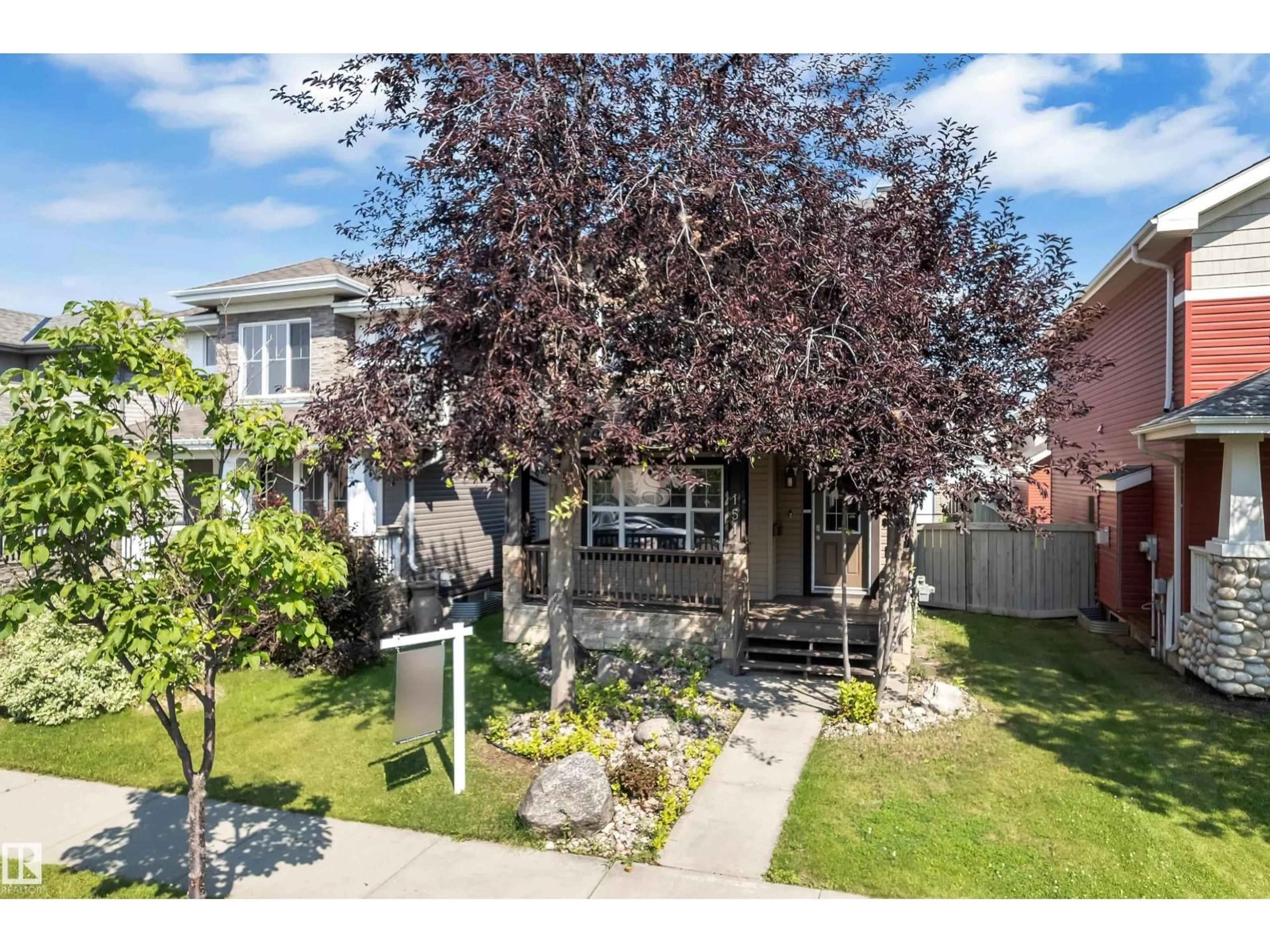A pic from outside/outdoor area/front of a property/back of a property/a pic from drone, street for SW - 151 63 ST, Edmonton Alberta T6X0B8