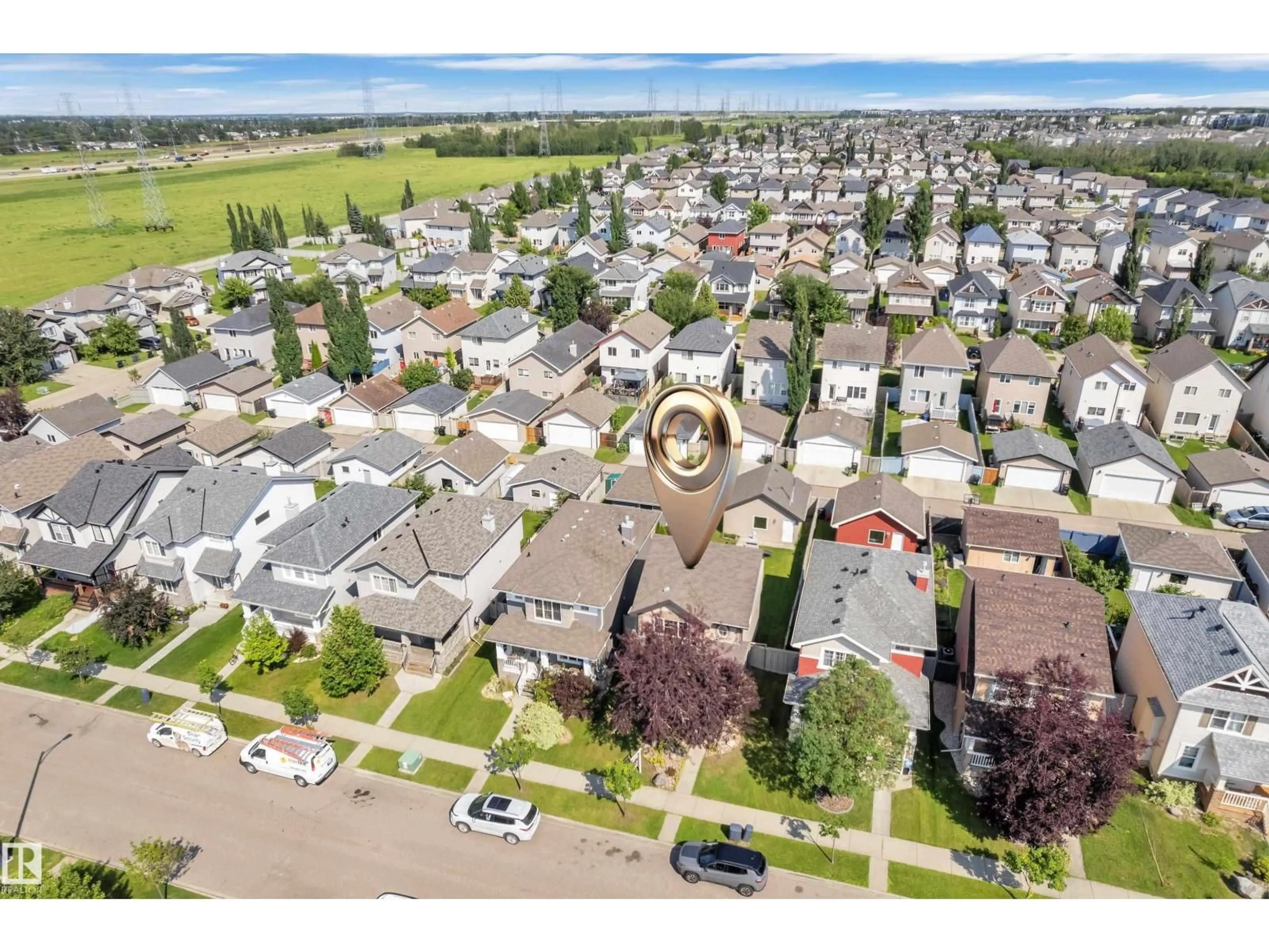 A pic from outside/outdoor area/front of a property/back of a property/a pic from drone, street for SW - 151 63 ST, Edmonton Alberta T6X0B8