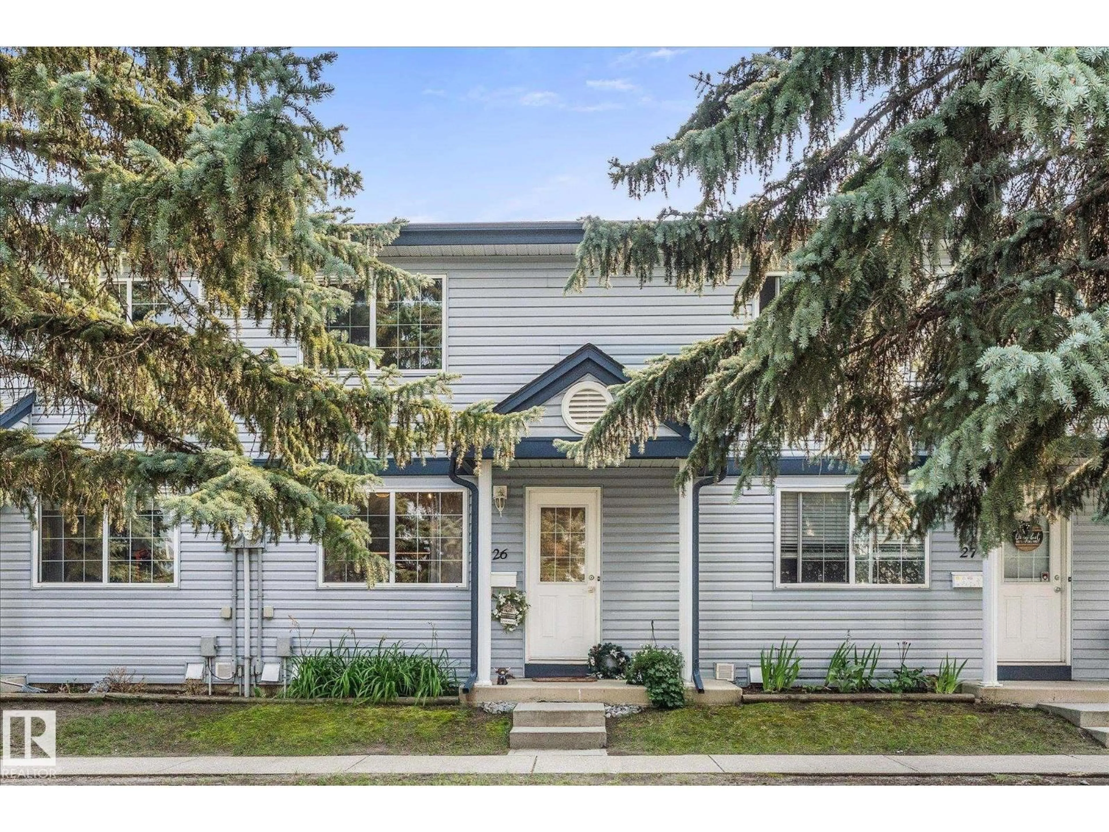 Home with vinyl exterior material, street for 100 - 26 WESTRIDGE CR, Spruce Grove Alberta T7X1R5