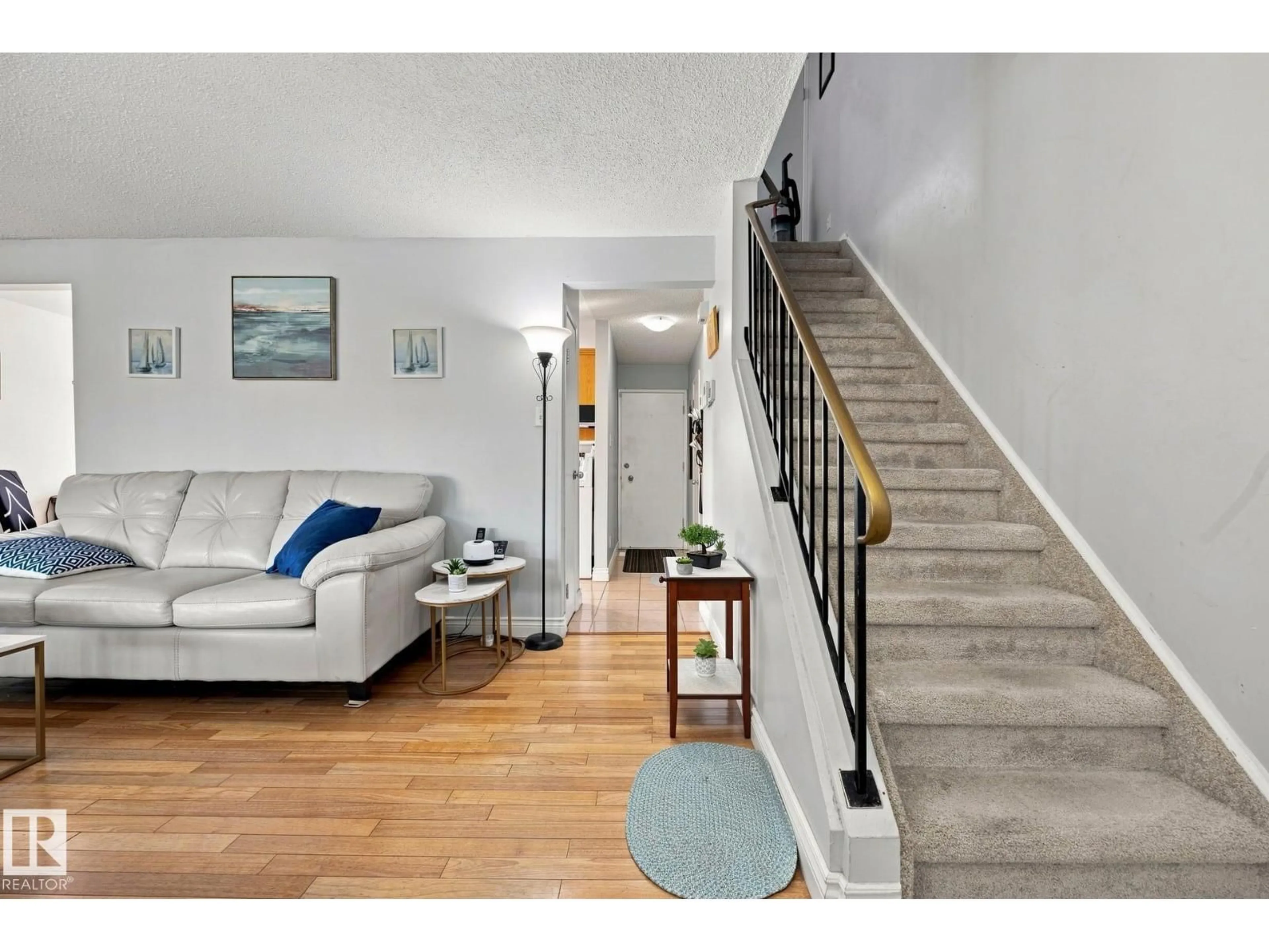 Unknown for 17303 82 AV, Edmonton Alberta T5T0K4