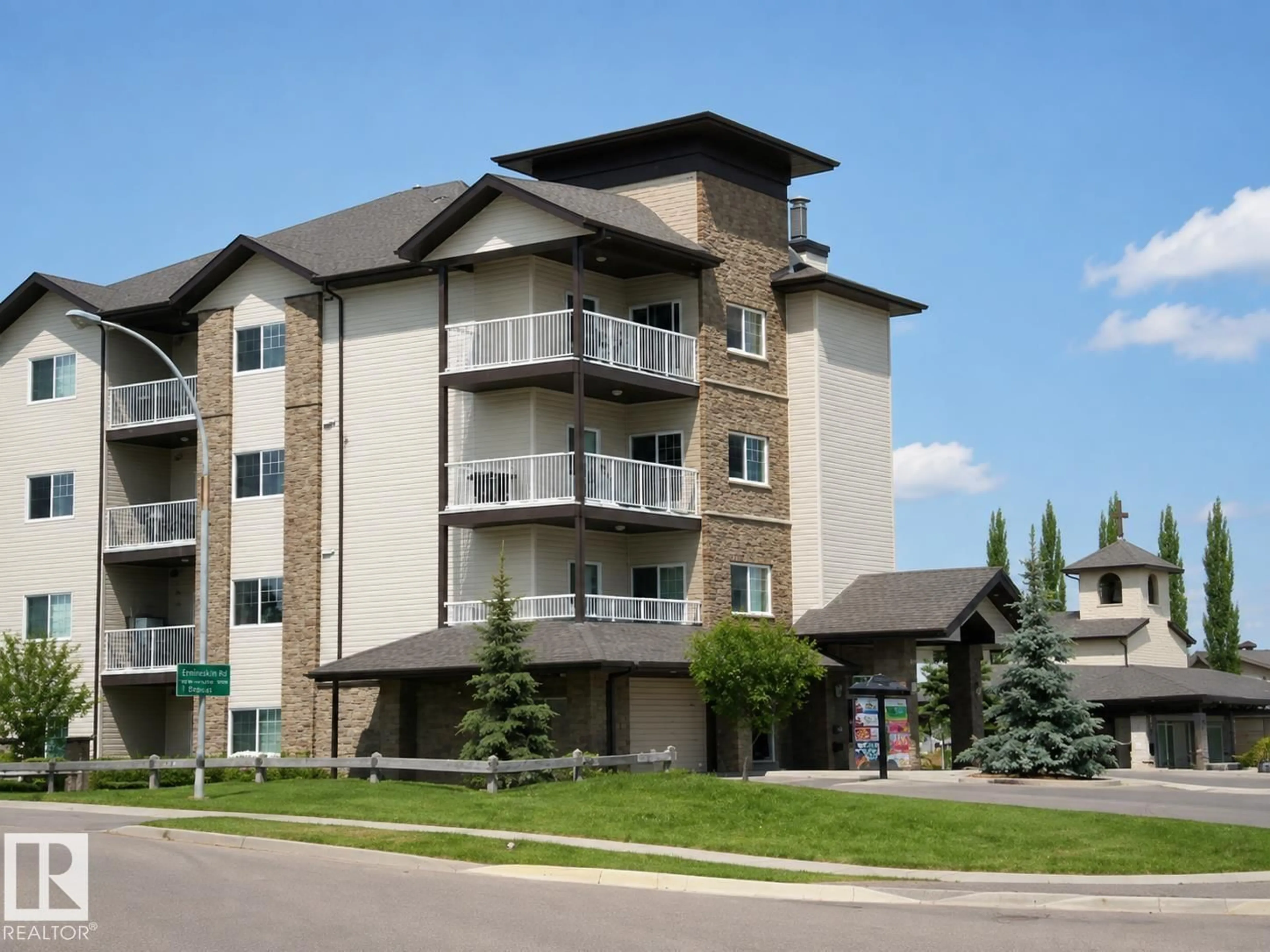 Unknown for 202 - 16715 100 AV, Edmonton Alberta T5P4Z5