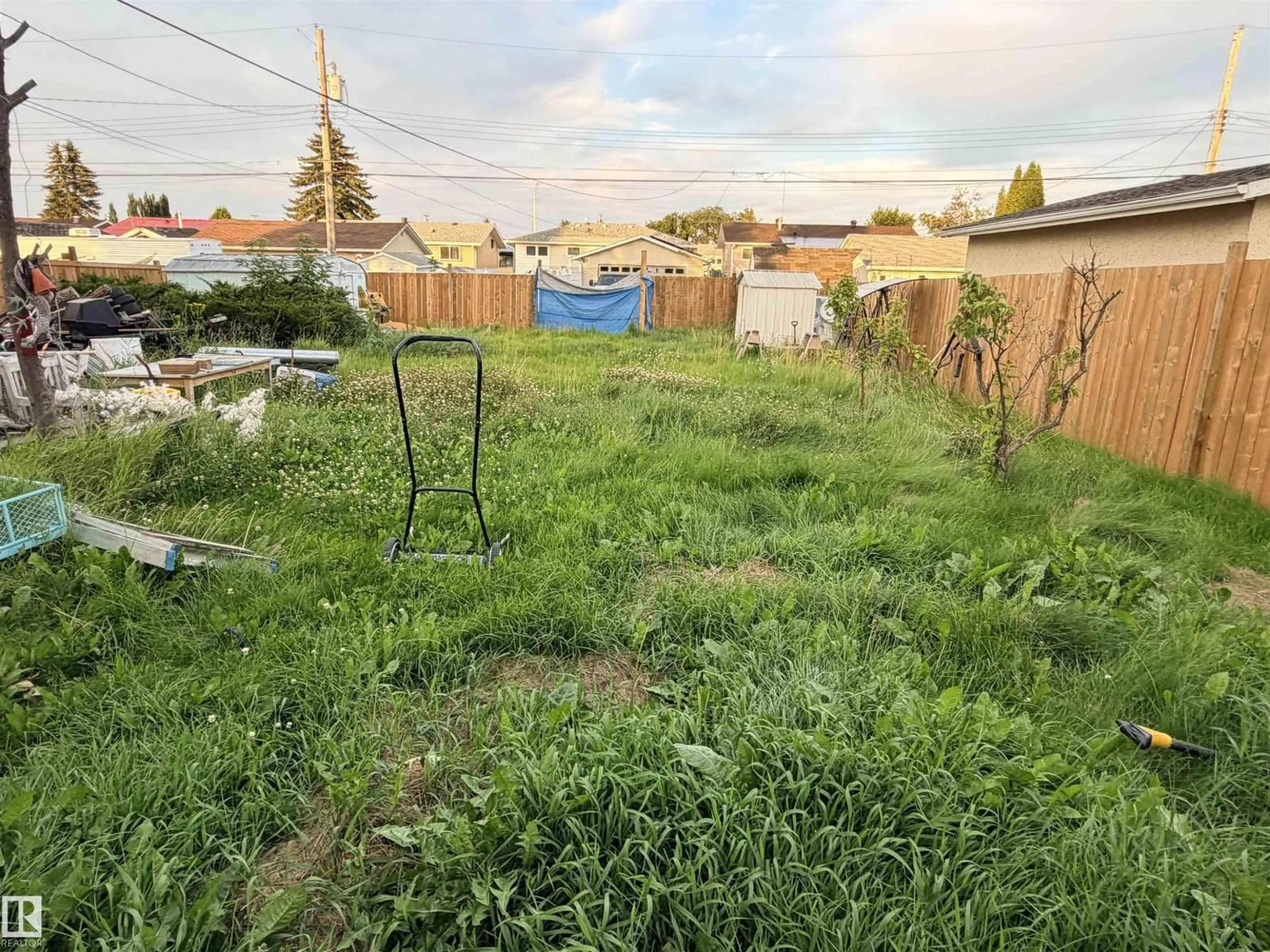 A pic from outside/outdoor area/front of a property/back of a property/a pic from drone, street for 10371 107A AV, Westlock Alberta T7P1J4