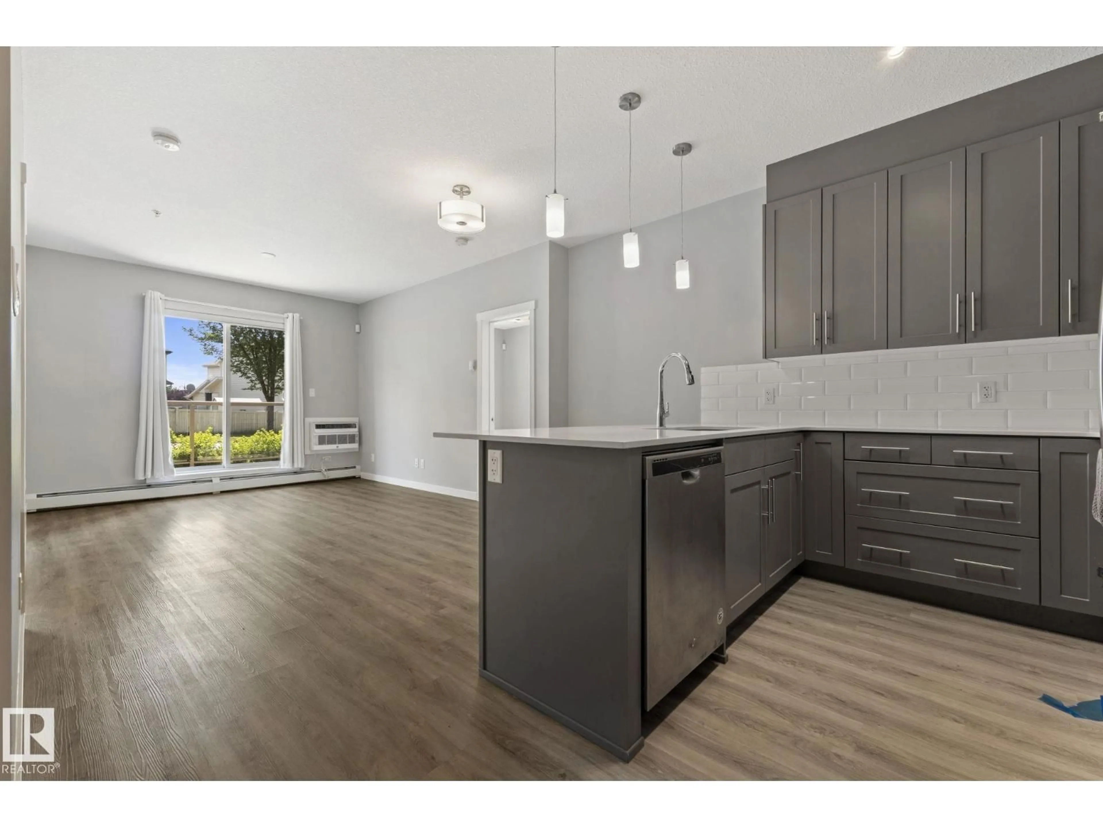 Open concept kitchen, unknown for #121 - 121 WELSH DR, Edmonton Alberta T6X1Y7