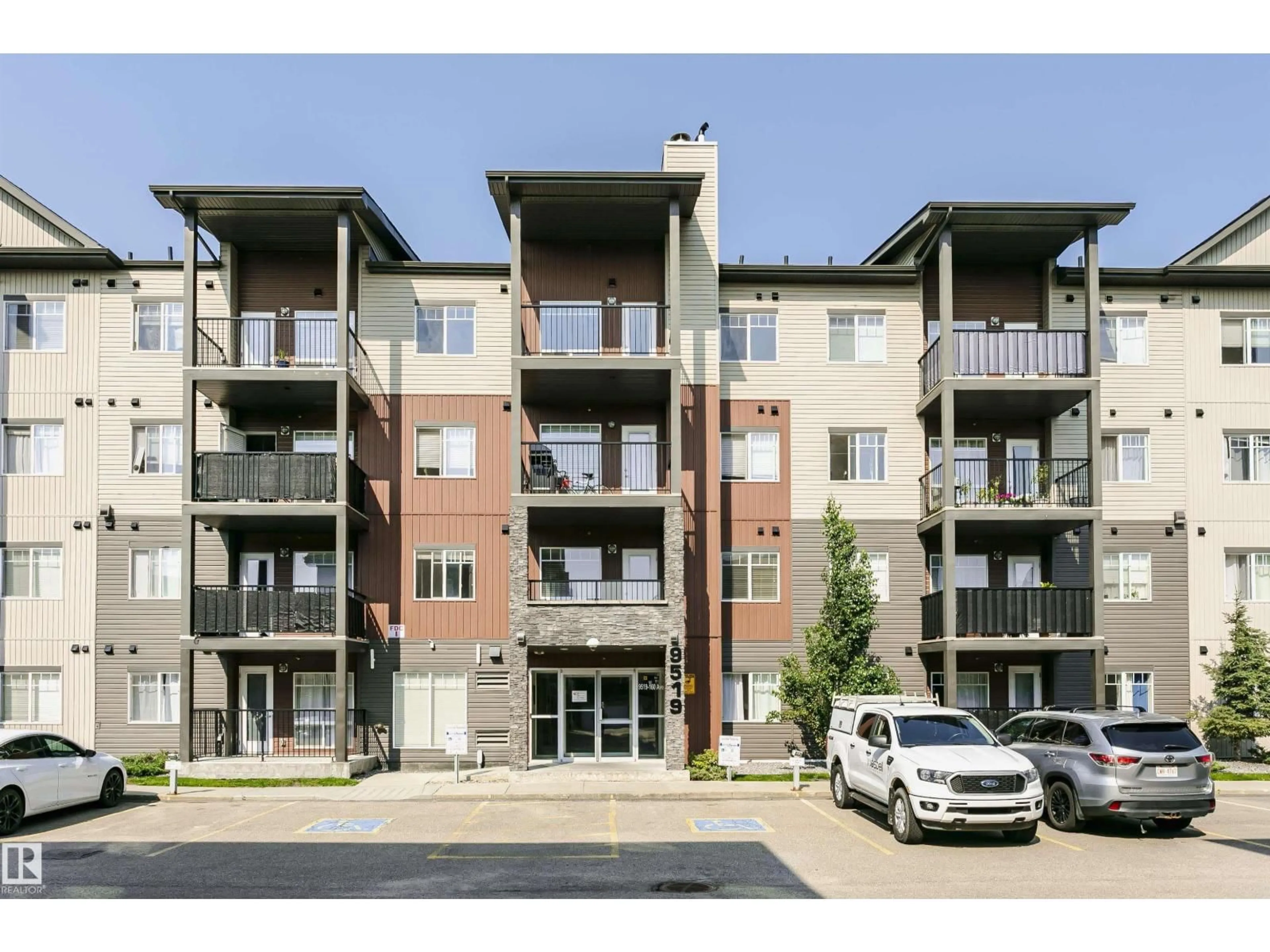 Unknown for #104 - 9519 160 AV, Edmonton Alberta T5Z0N1