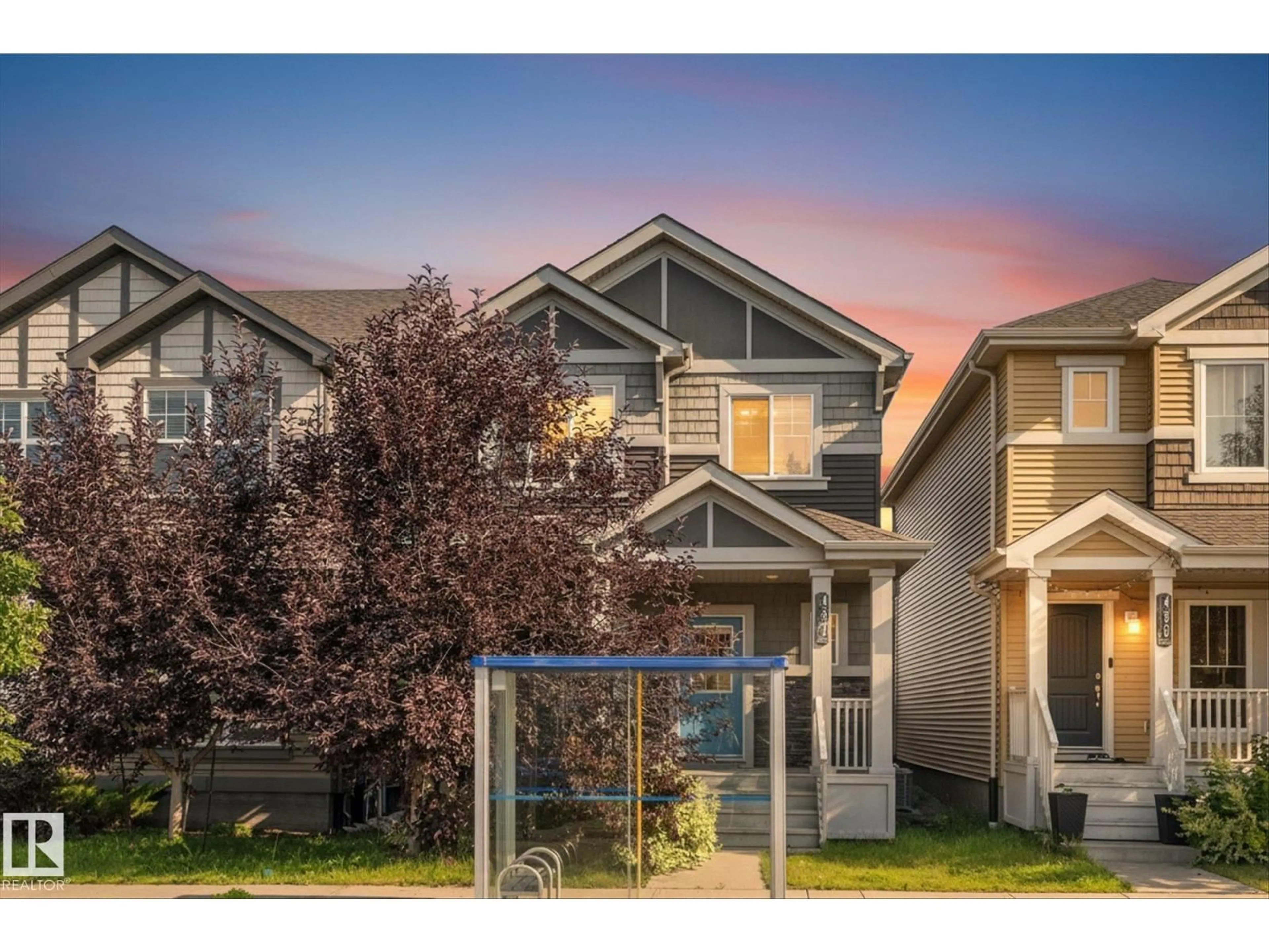 Home with vinyl exterior material, street for 457 ORCHARDS BV, Edmonton Alberta T6X2C8