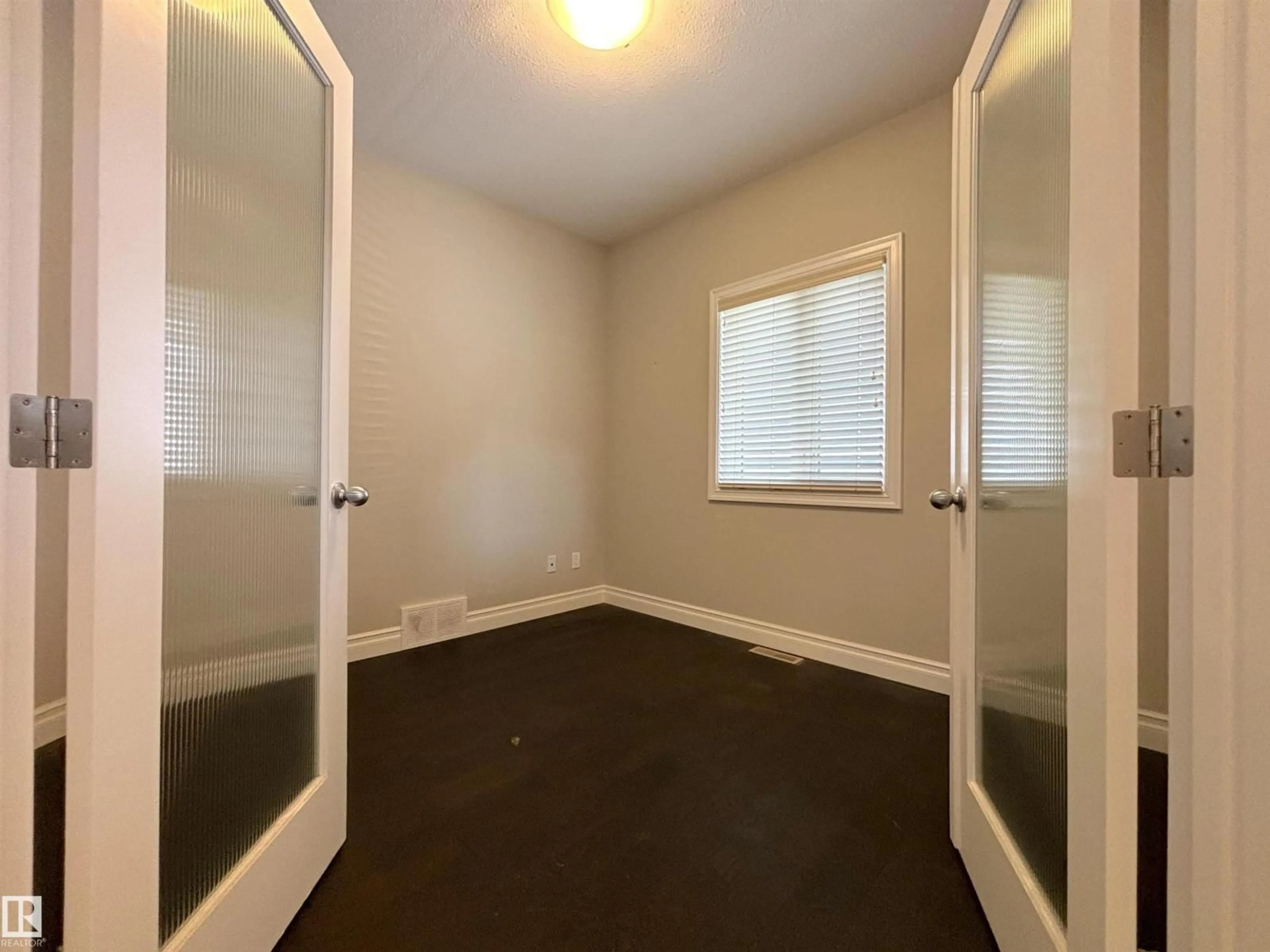 A pic of a room for NW - 13032 208 ST, Edmonton Alberta T5S0L5