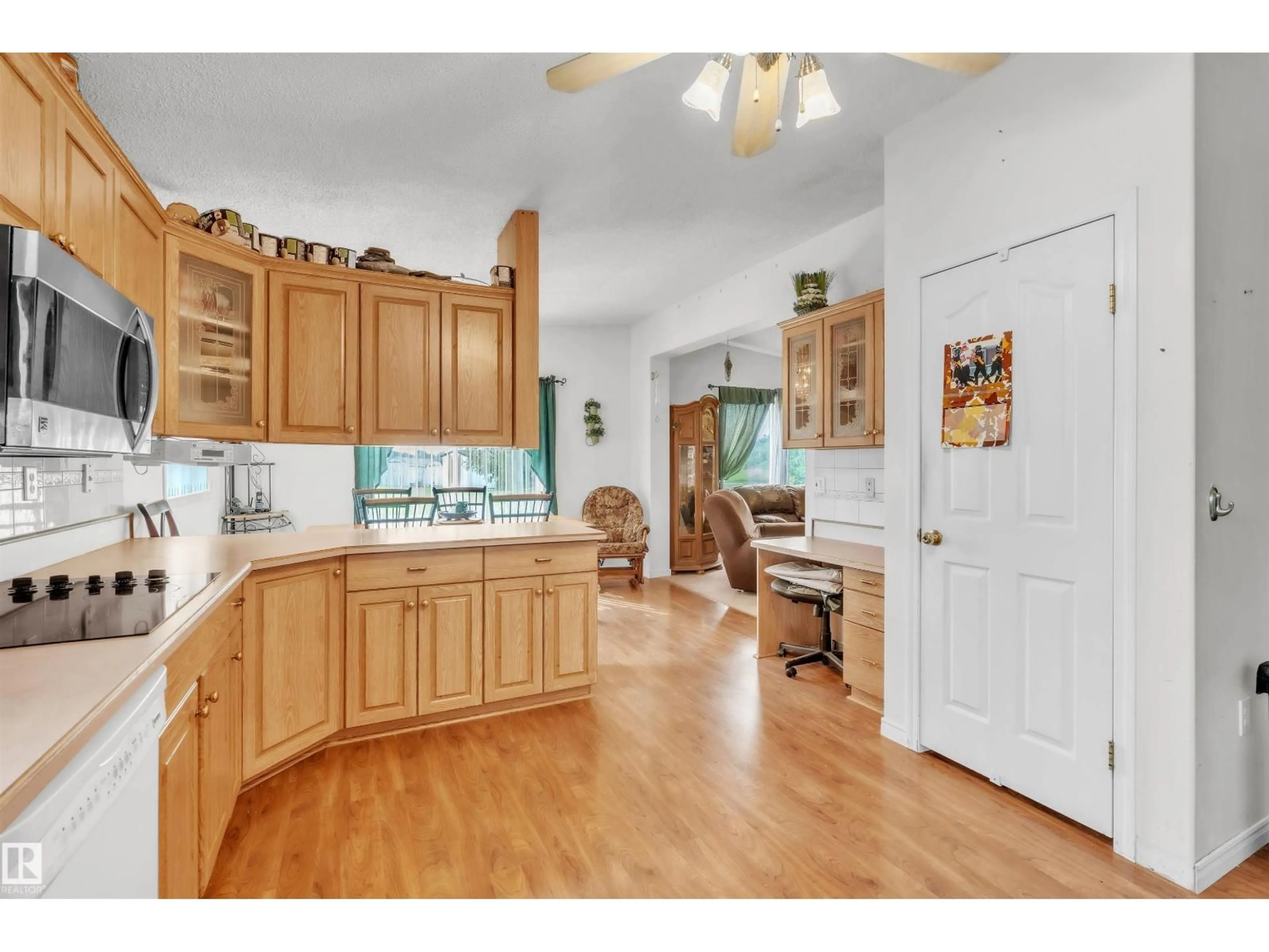 Open concept kitchen, unknown for 5313 57A ST, Cold Lake Alberta T9M1S1