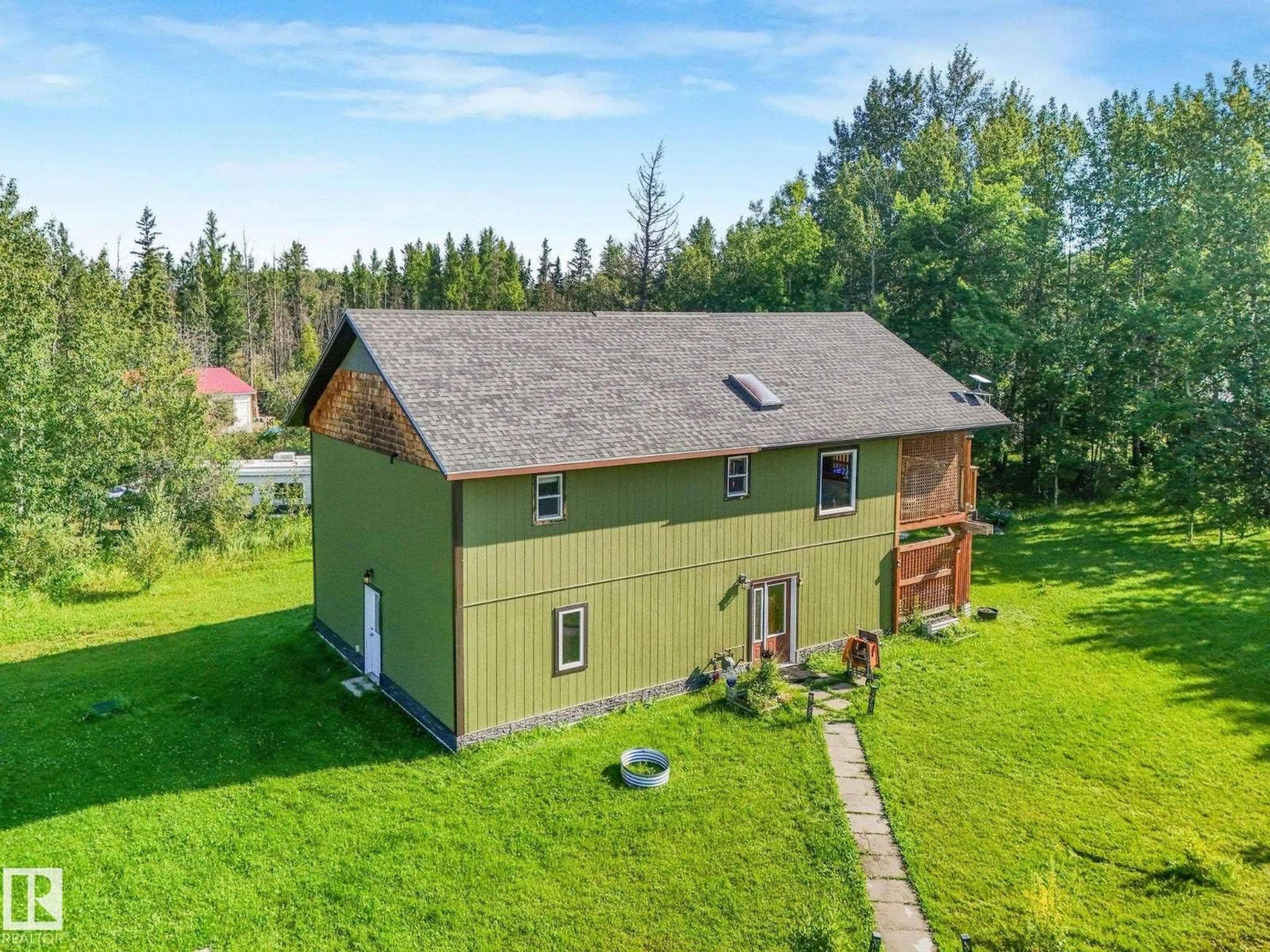 A pic from outside/outdoor area/front of a property/back of a property/a pic from drone, building for 6132 HGHWAY 16, Rural Parkland County Alberta T0E0W0