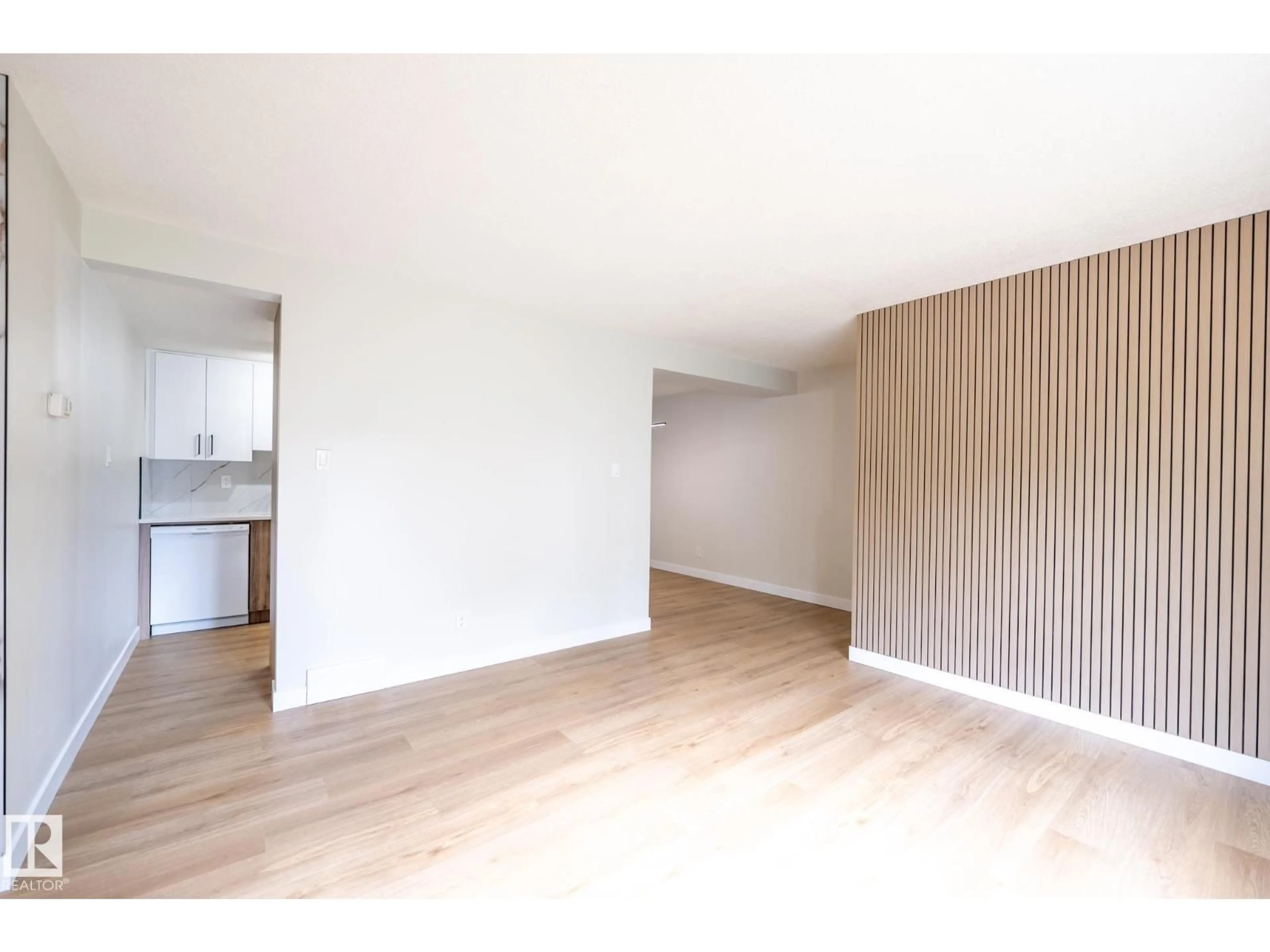 A pic of a room for 14 AMBERLY CO, Edmonton Alberta T5A2H9