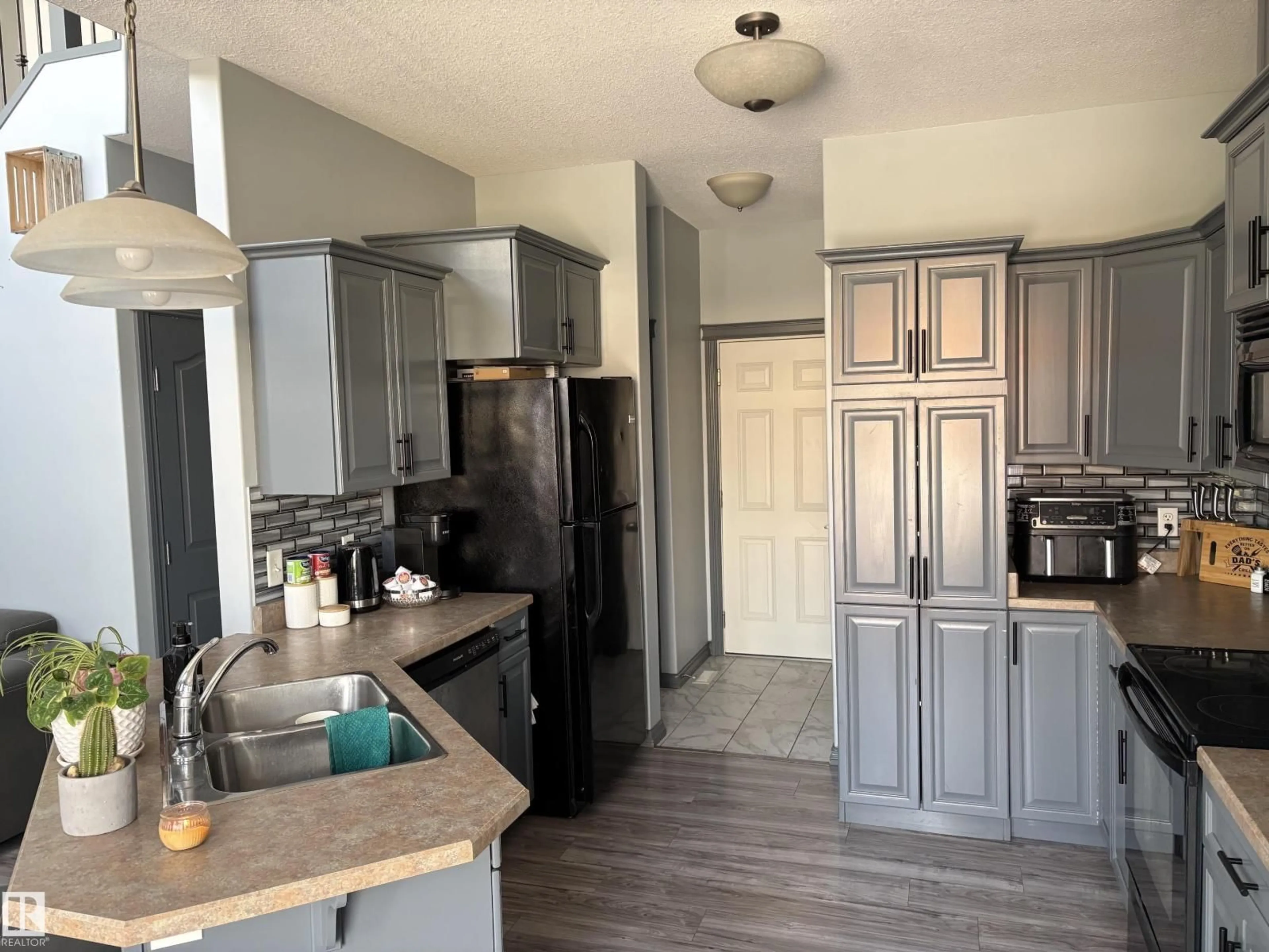 Open concept kitchen, unknown for 18 - 4900 62 ST, Beaumont Alberta T4X0C6