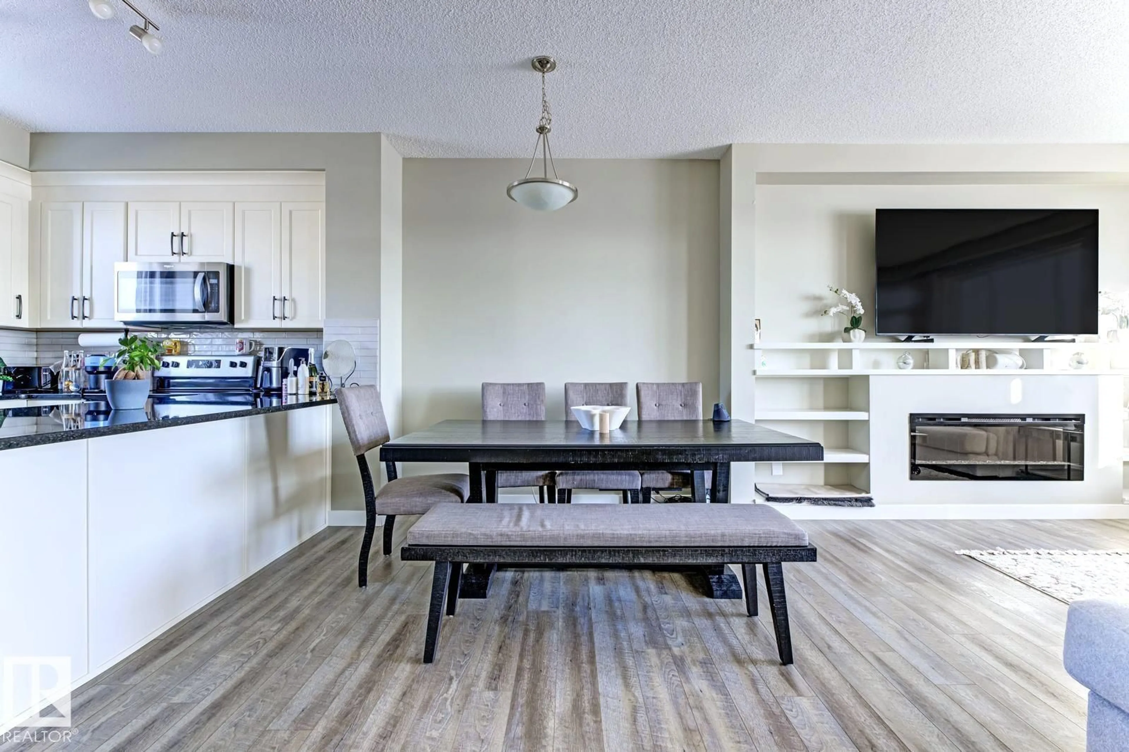 Dining room, unknown for 92 16903 68 ST NW, Edmonton Alberta T5Z0R1