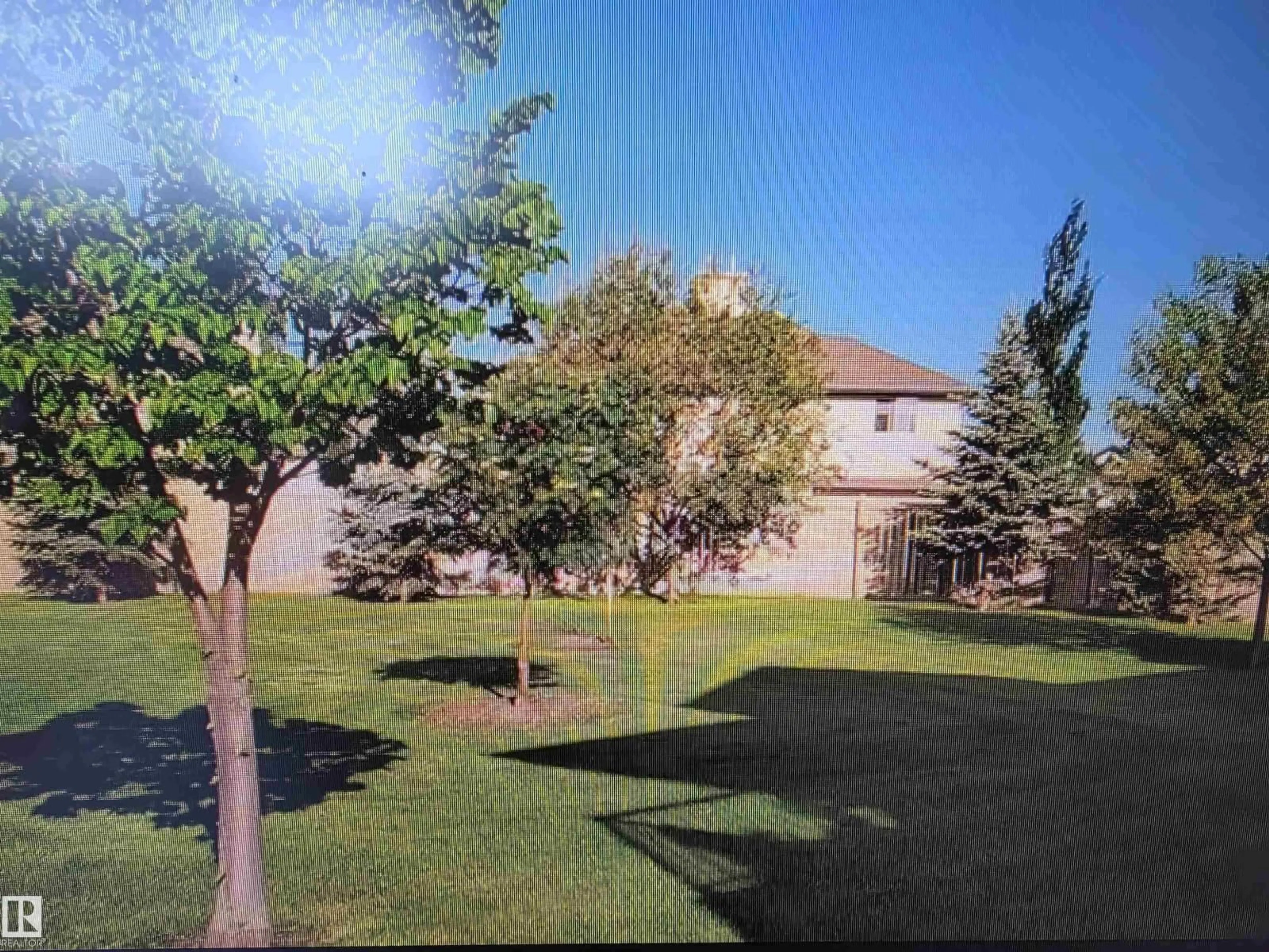 A pic from outside/outdoor area/front of a property/back of a property/a pic from drone, unknown for 48 150 EDWARDS DR, Edmonton Alberta T6X1M4