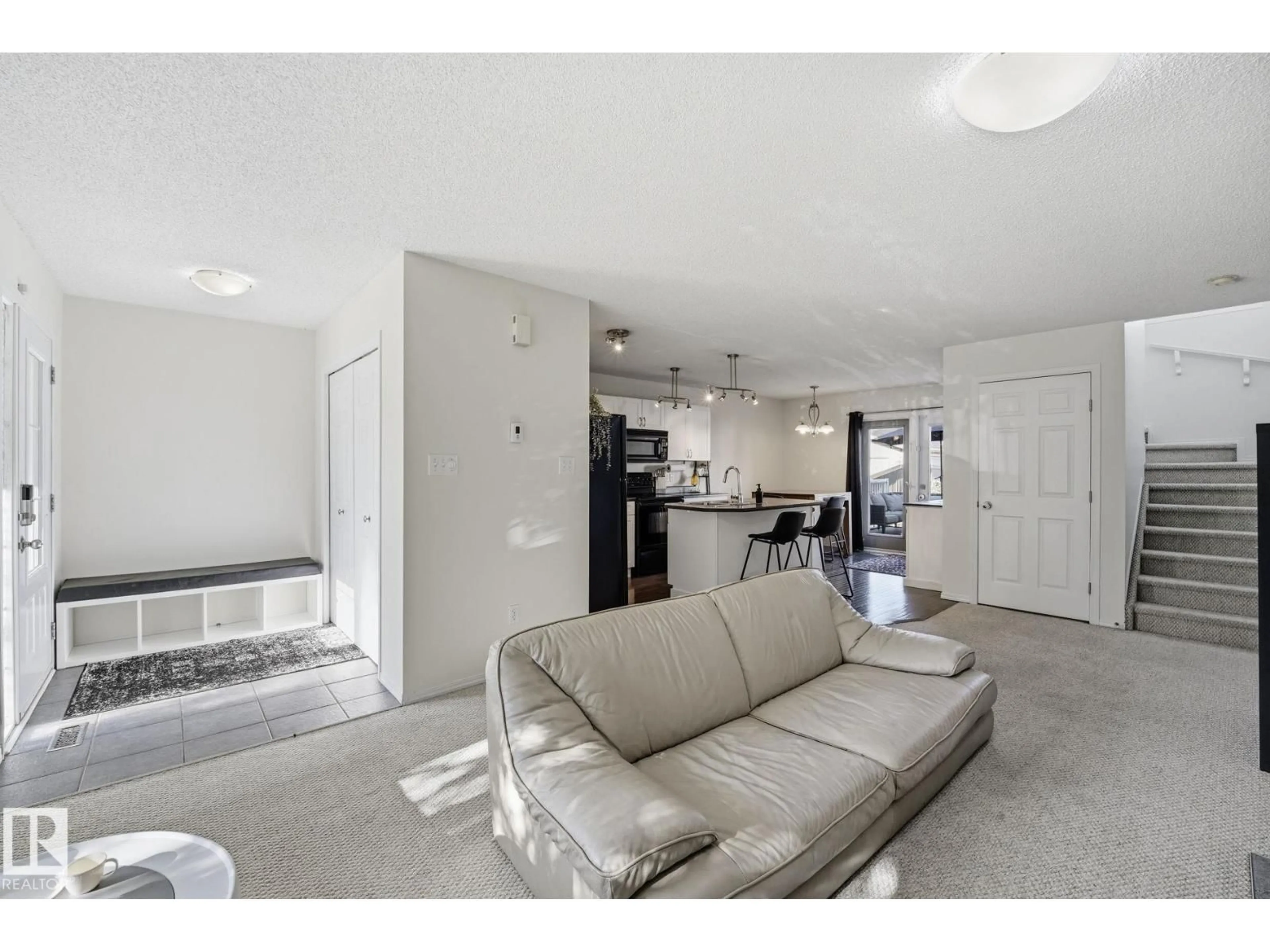 Unknown for SW - 215 85 ST, Edmonton Alberta T6X1H5