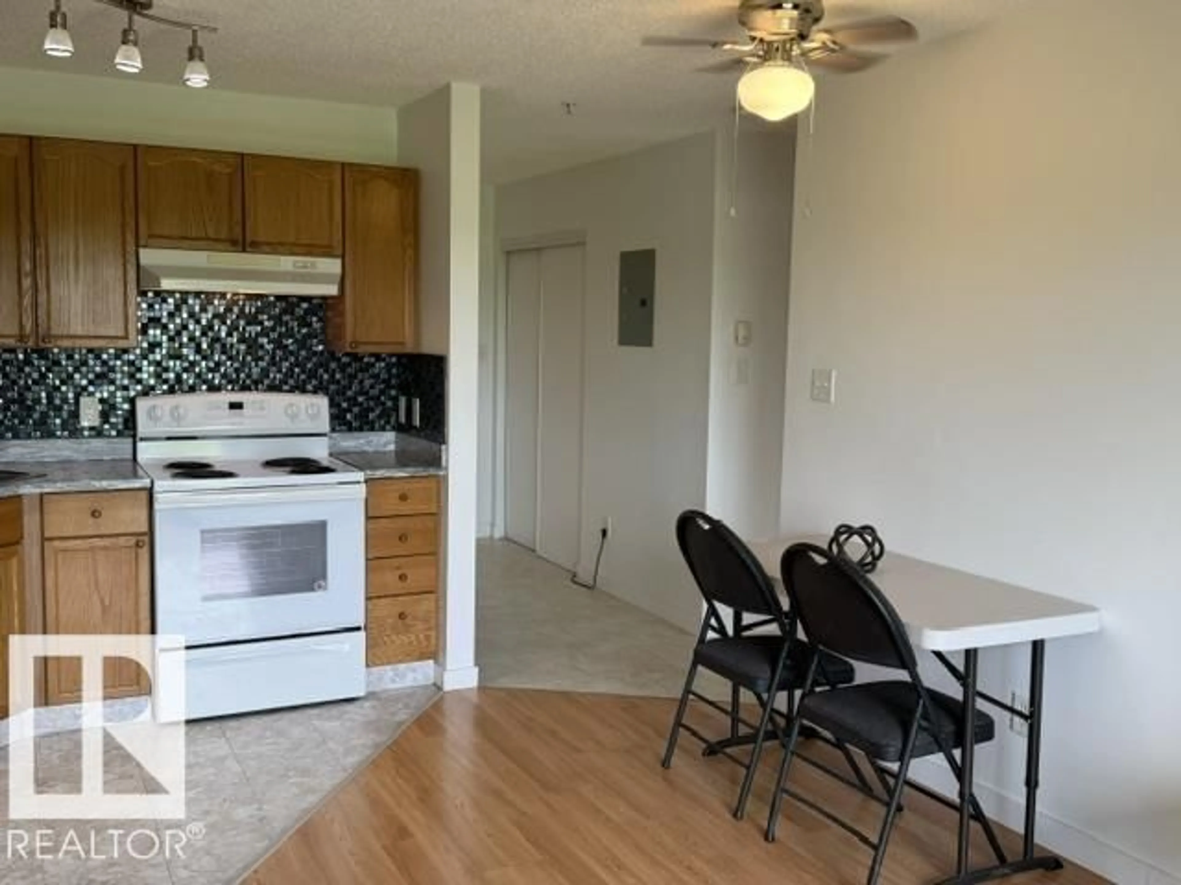 Unknown for 70 - 210 WOODS-MERE CL, Fort Saskatchewan Alberta T8L4R8