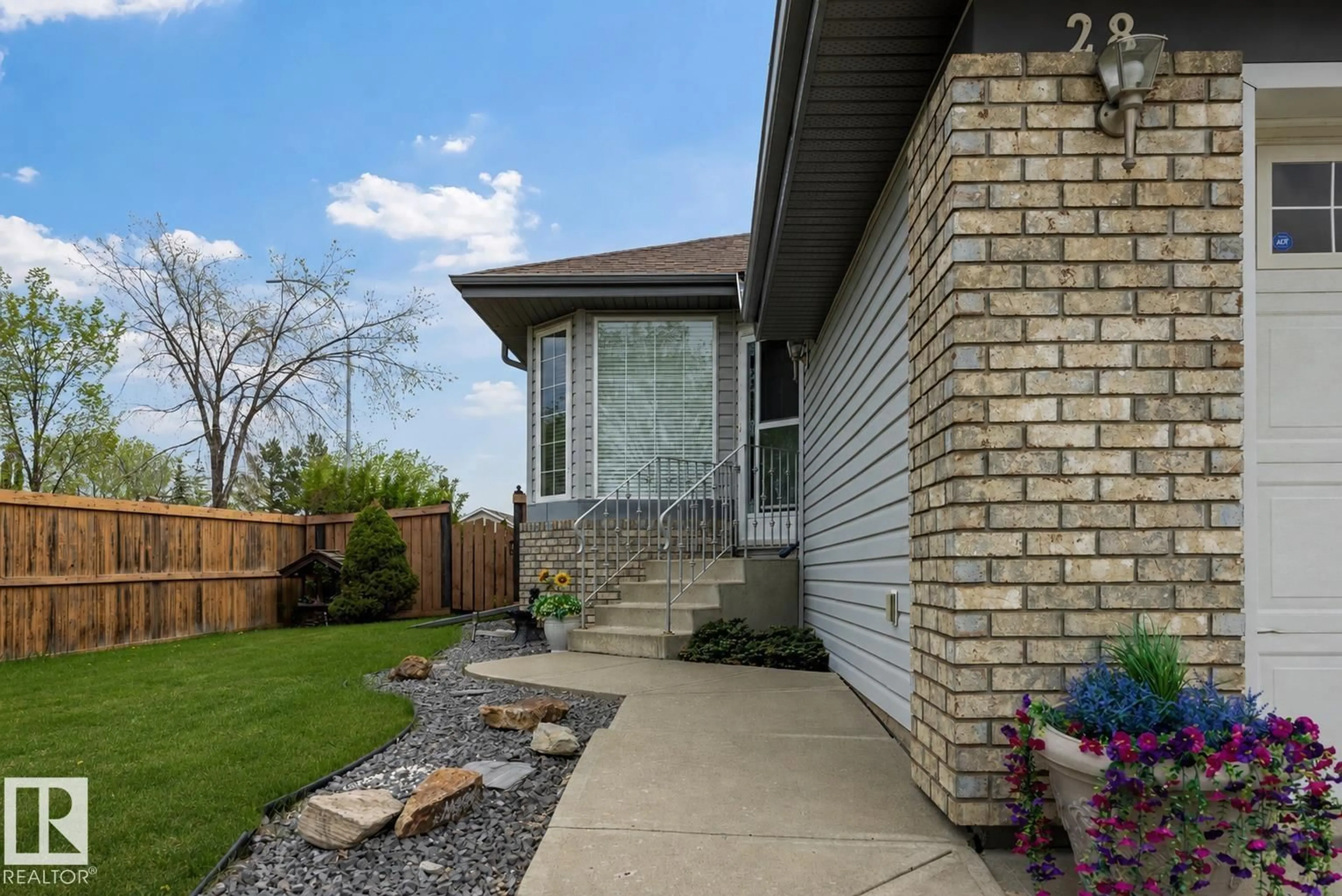 Home with brick exterior material, street for 28 NORFOLK CL, St. Albert Alberta T8N7B8