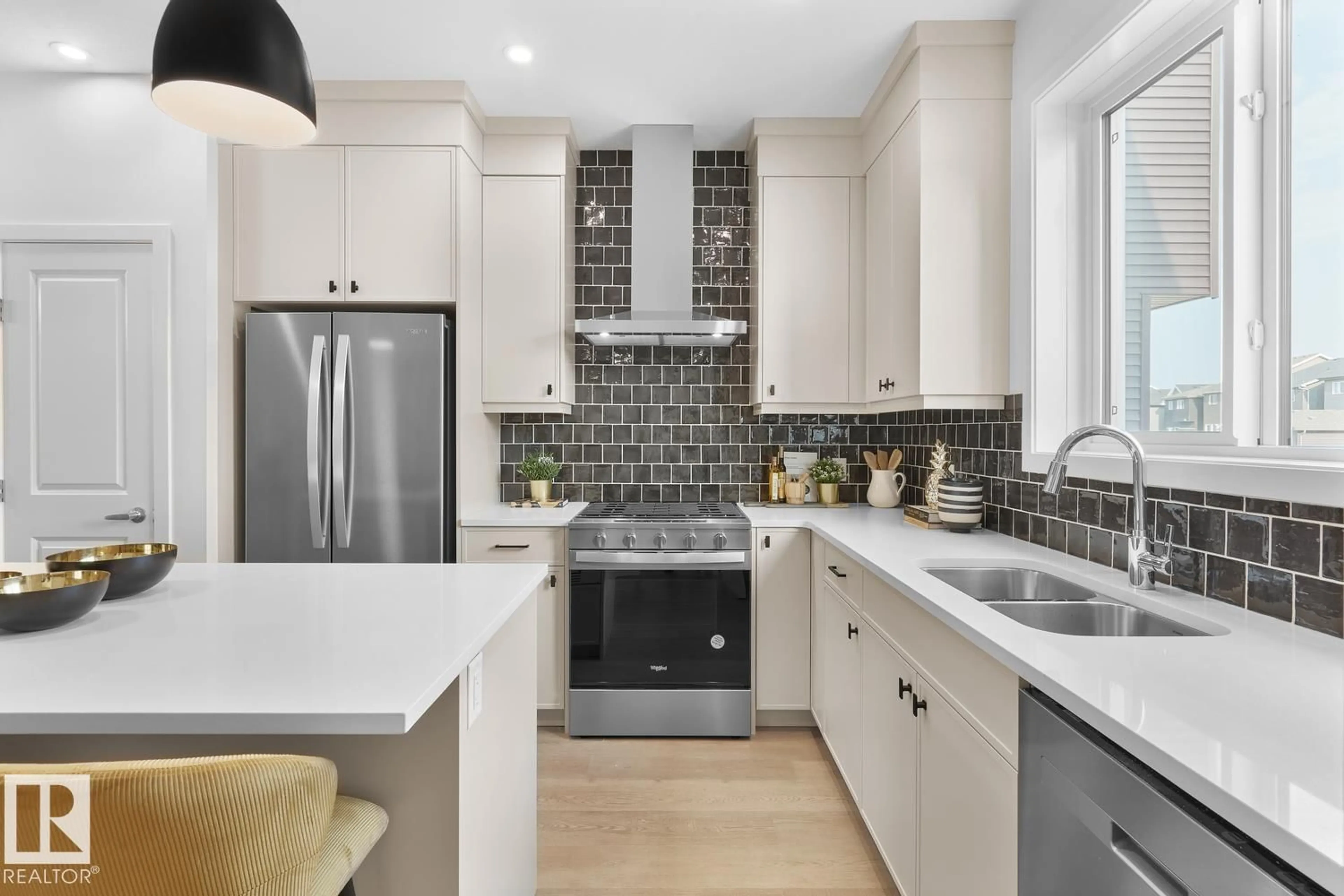 Contemporary kitchen, ceramic/tile floor for 224 CHAPPELLE DR, Edmonton Alberta T6W5X8