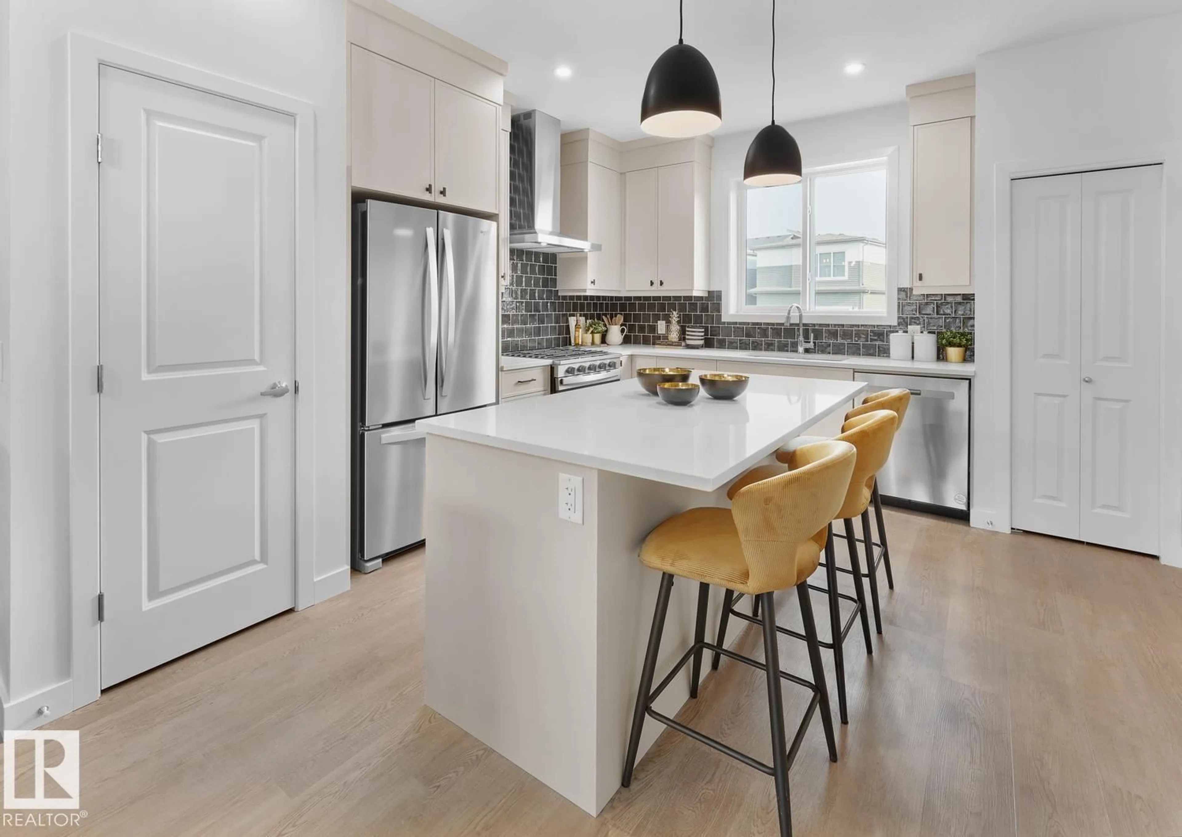 Open concept kitchen, unknown for 224 CHAPPELLE DR, Edmonton Alberta T6W5X8