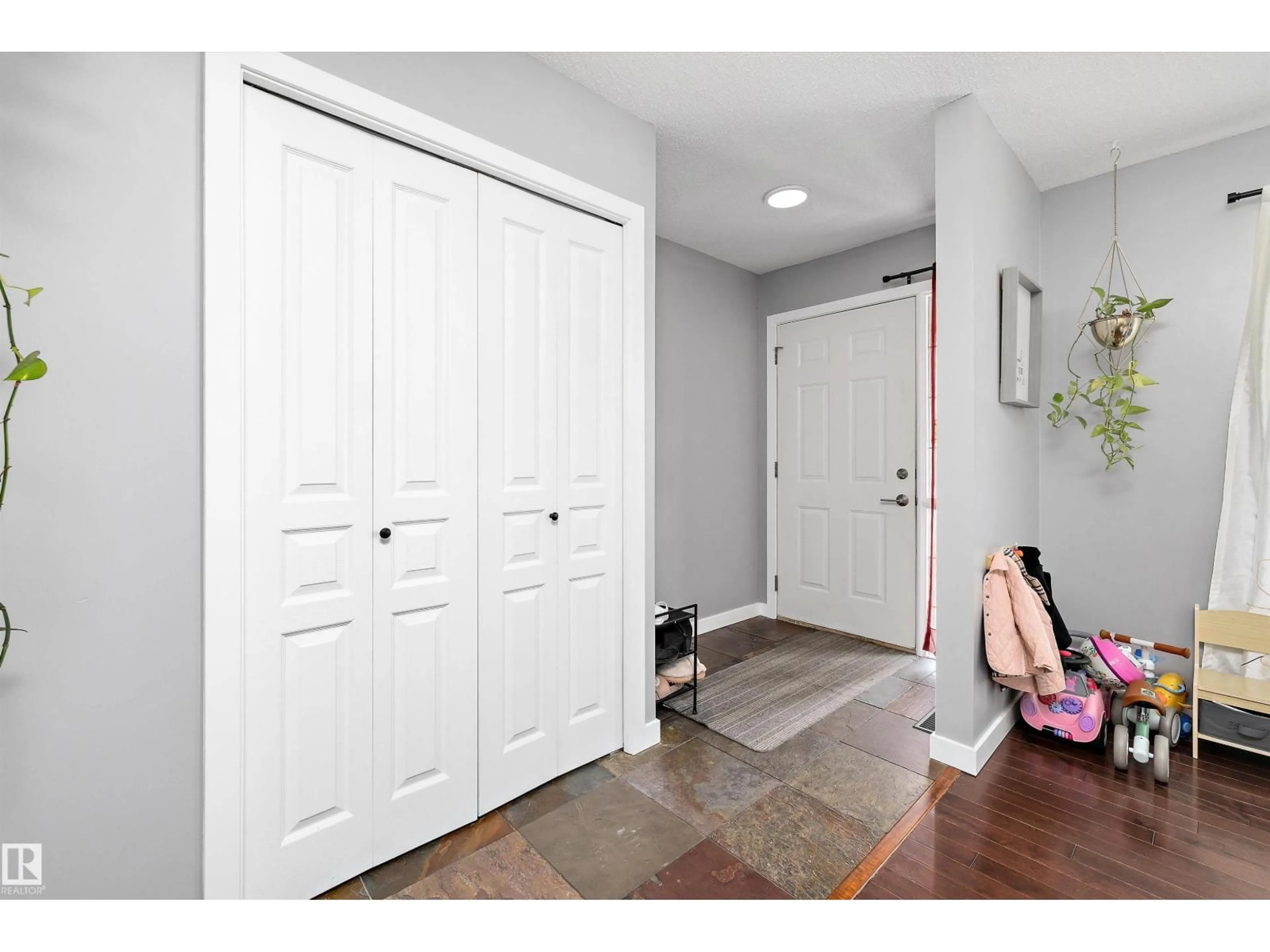 Indoor entryway for 11630 167B AV, Edmonton Alberta T5X6B7