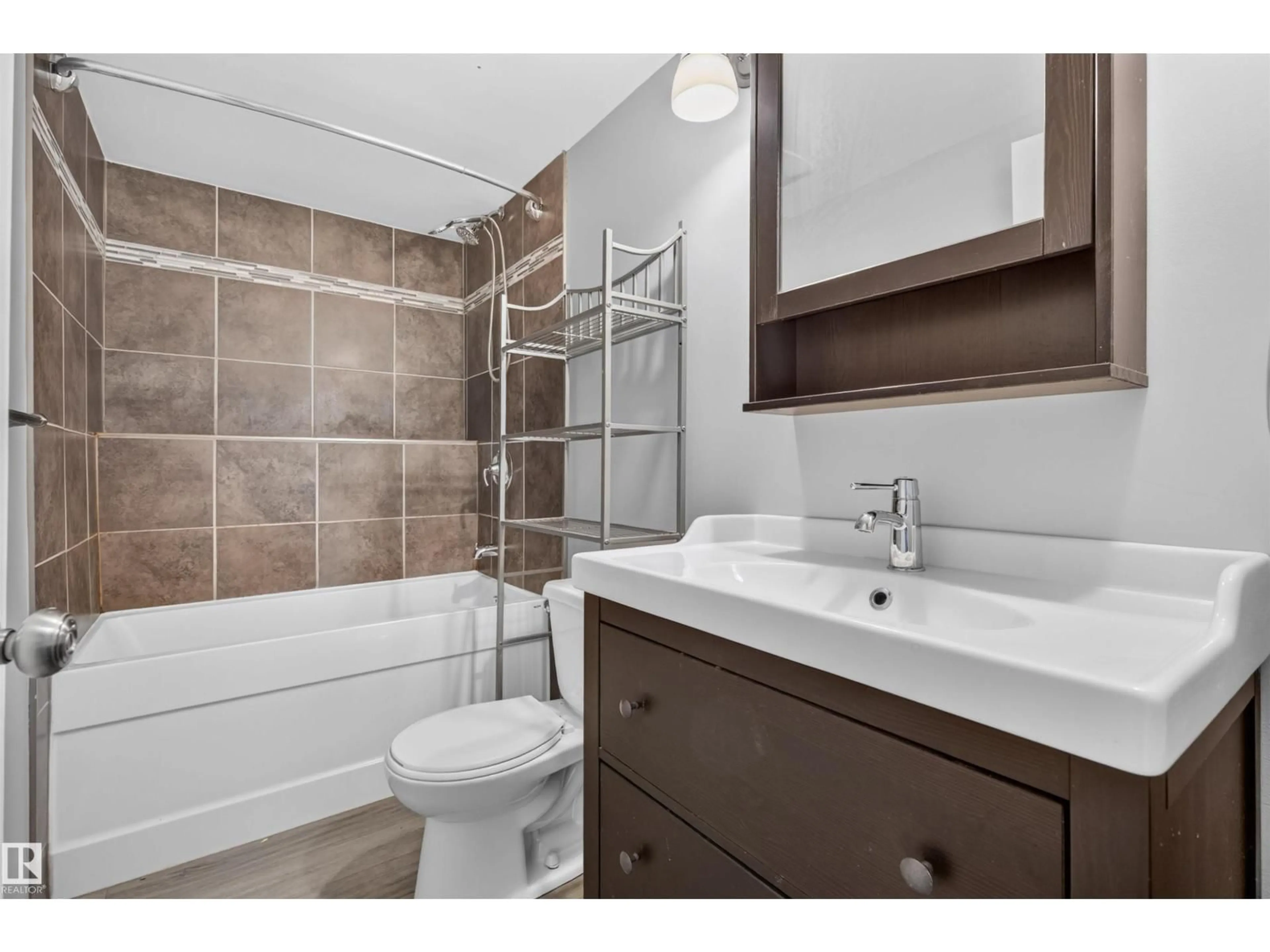 Standard bathroom, ceramic/tile floor for 18303 76 AV, Edmonton Alberta T5T2L5