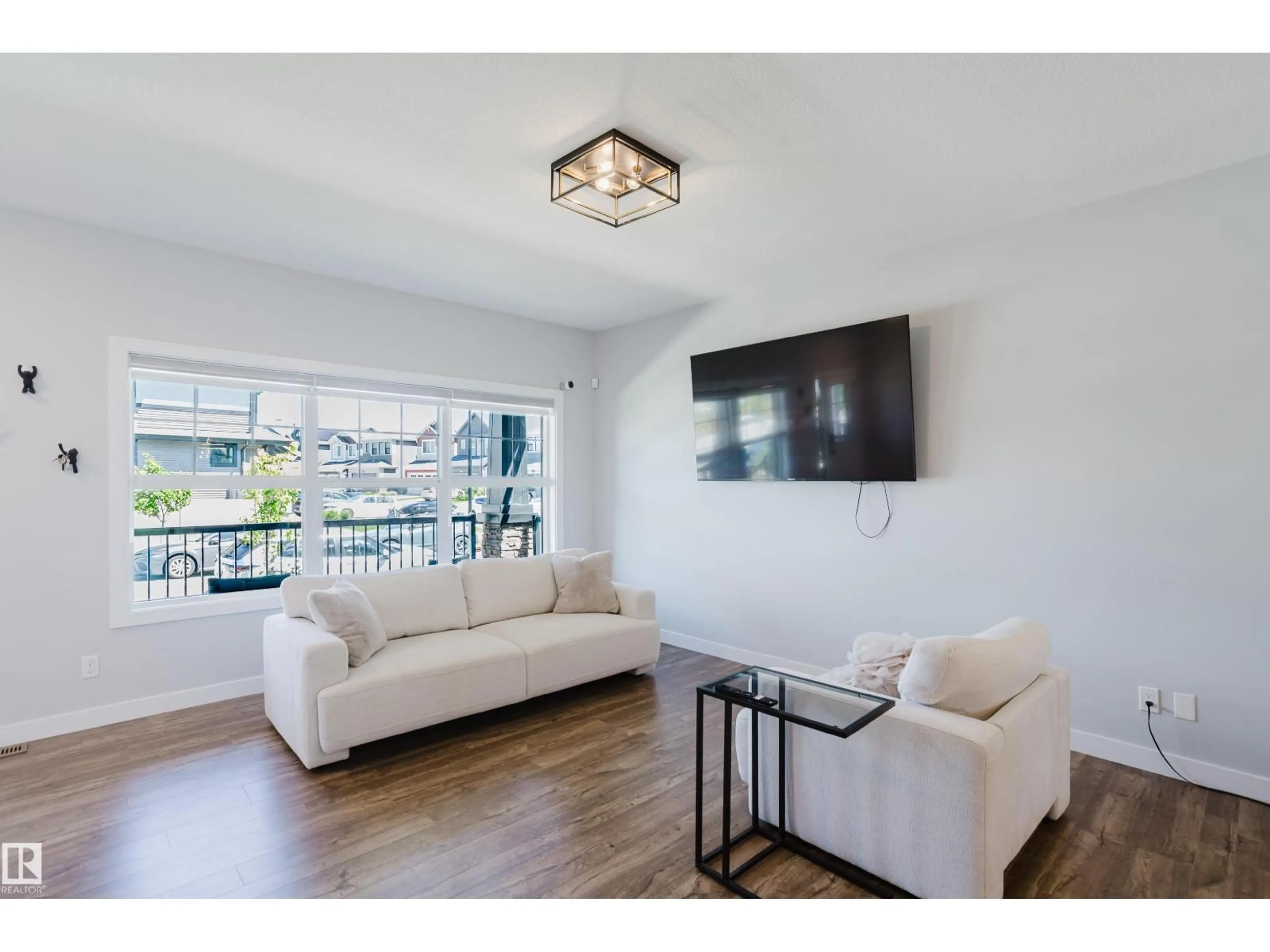 Living room with furniture, unknown for CI SW - 1665 PLUM CIRCLE, Edmonton Alberta T6X2Y5
