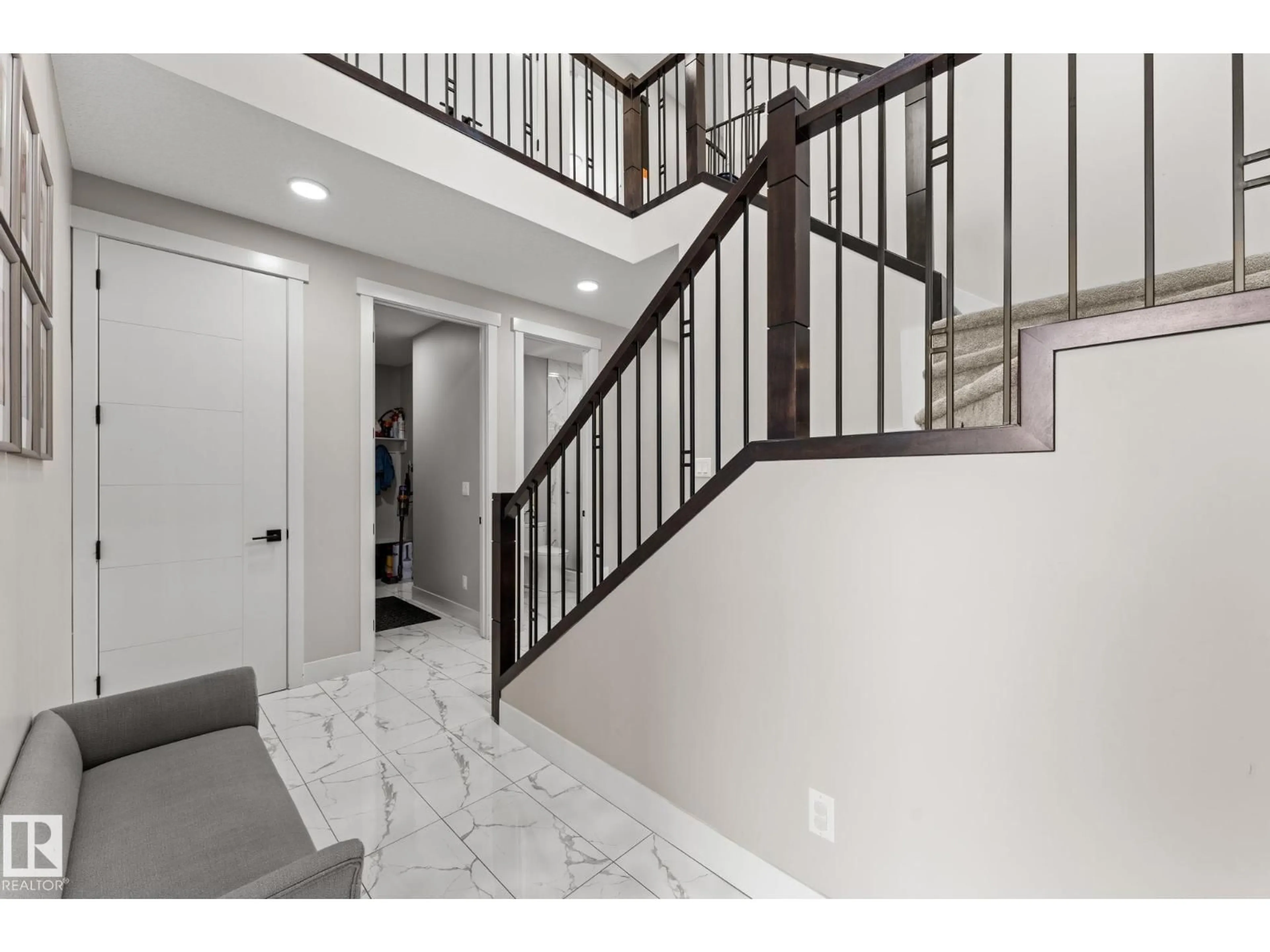 Stairs for 12383 176 AV, Edmonton Alberta T5X0L3