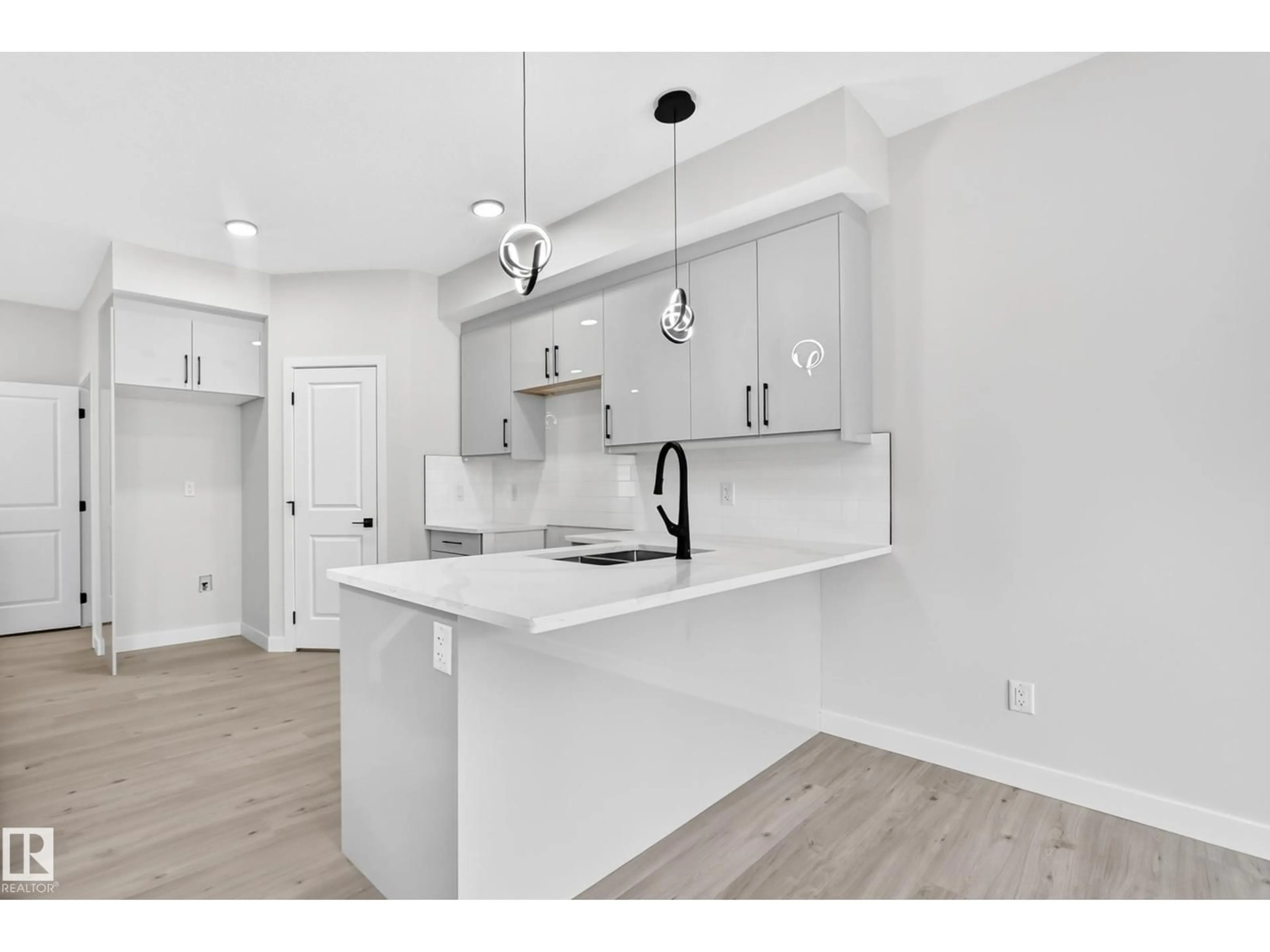 Open concept kitchen, unknown for 71 PATRIOT WY, Spruce Grove Alberta T7X4E8