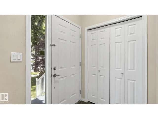 NW - 12002 91 ST, Edmonton 5