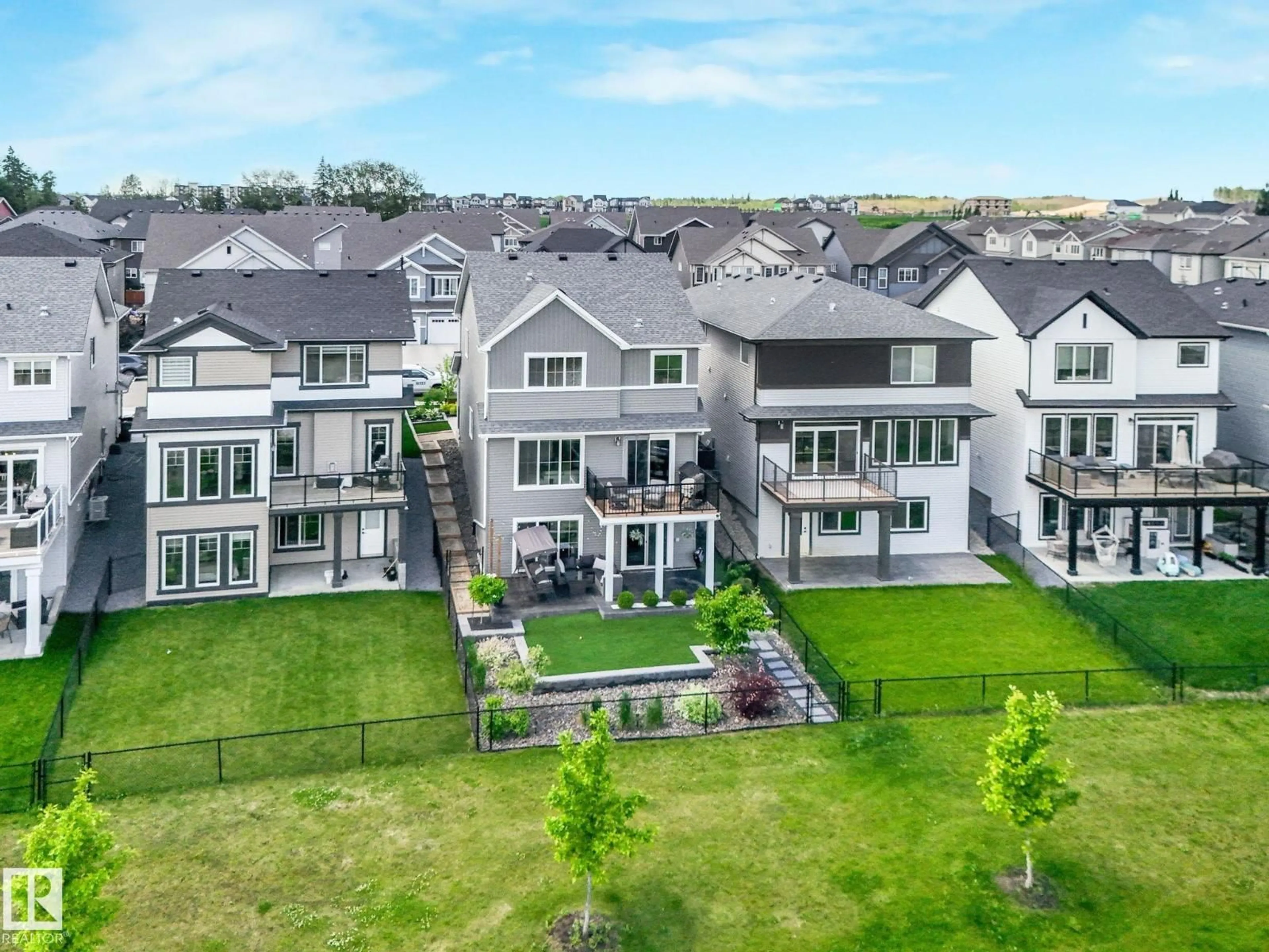 A pic from outside/outdoor area/front of a property/back of a property/a pic from drone, mountain view for 7151 EDGEMONT WY, Edmonton Alberta T6M1K1