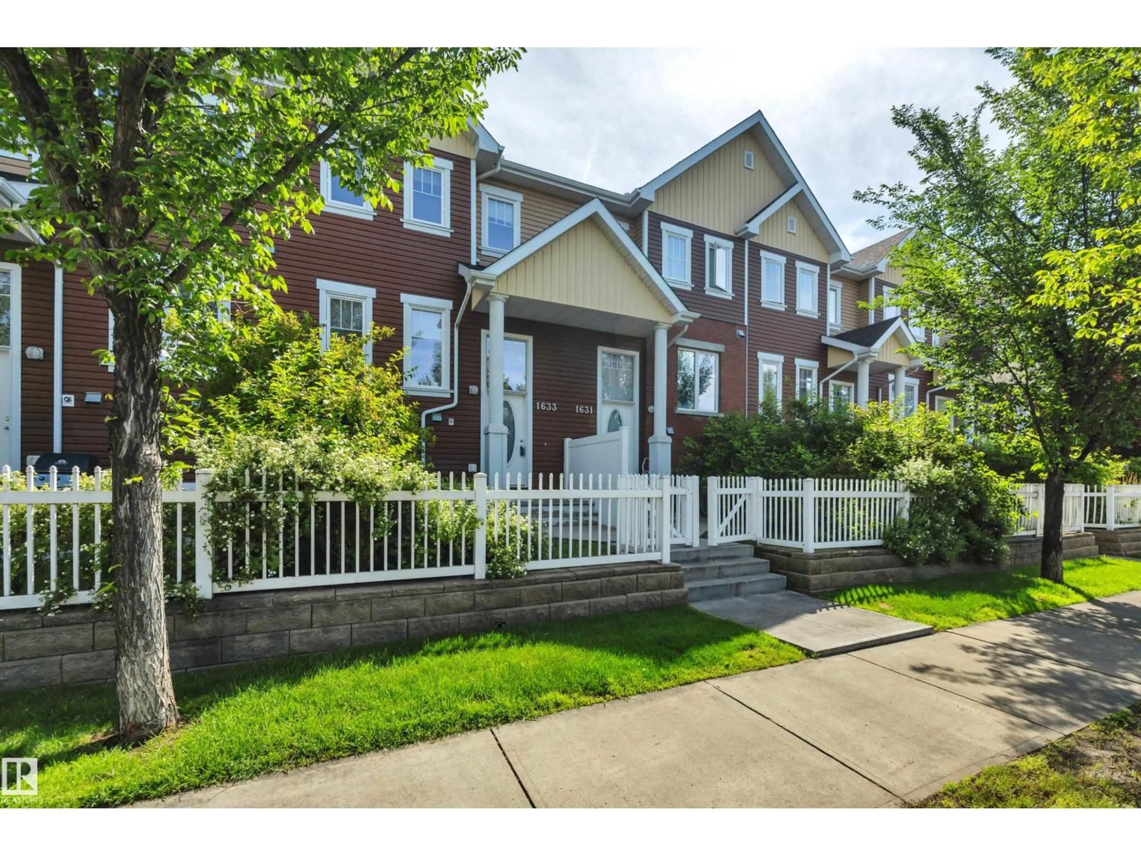 Unknown for NW - 1633 TOWNE CENTURE BV, Edmonton Alberta T6R0S3