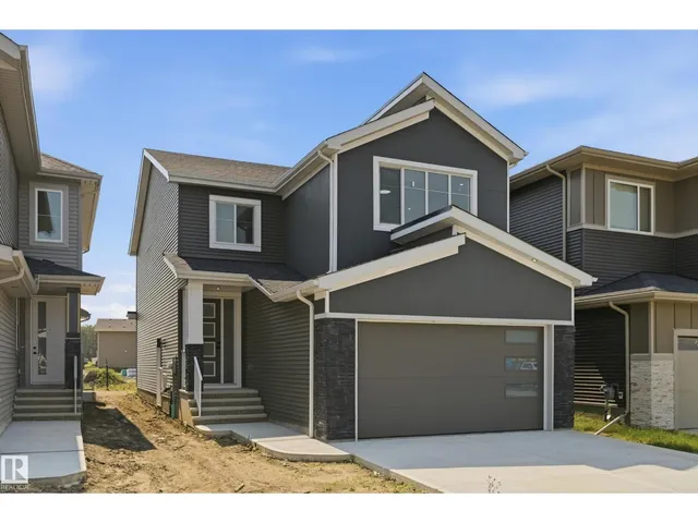 3 PIERWYCK LO, Spruce Grove 1