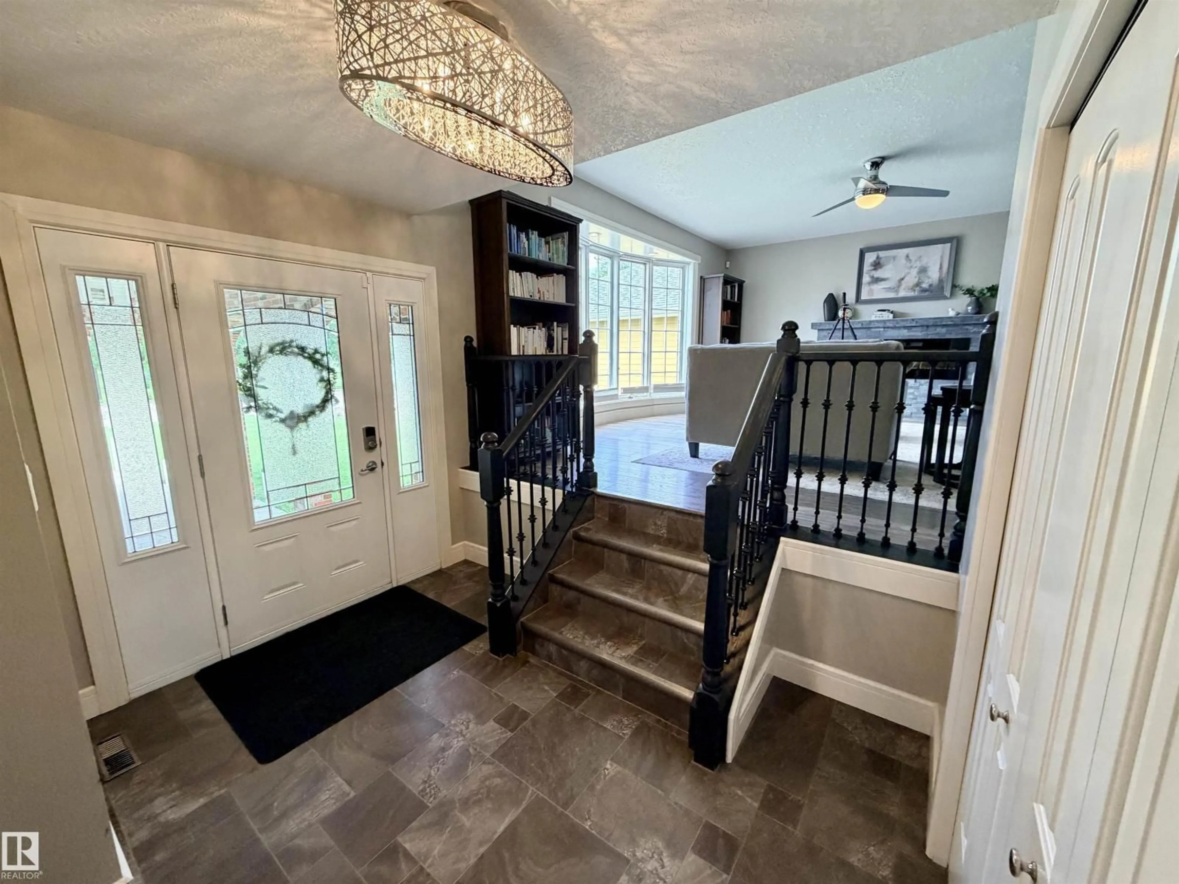 Indoor entryway for 4309 53 ST, St. Paul Town Alberta T0A3A4