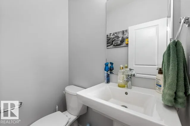 2554 151A AV, Edmonton 5