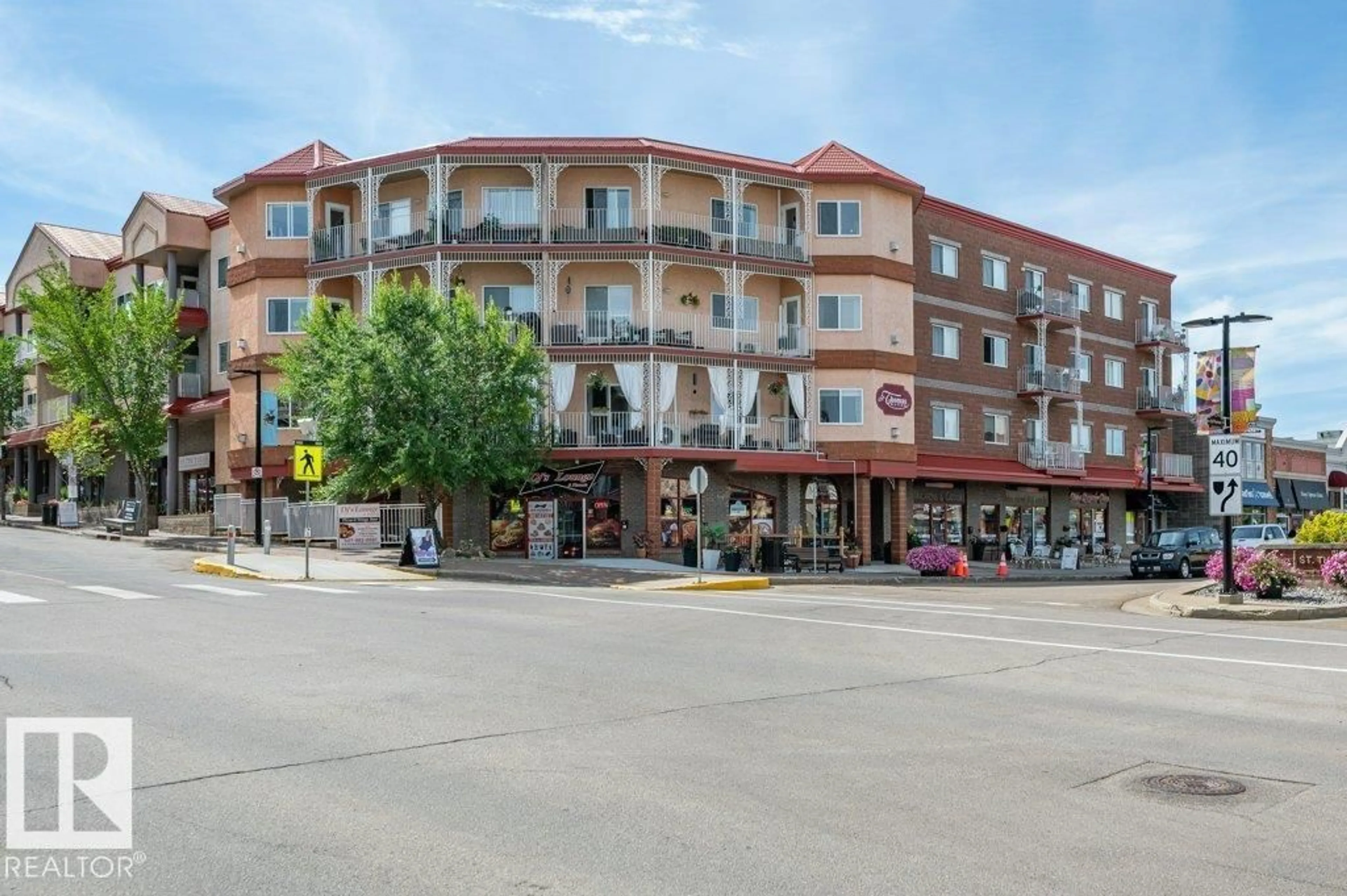 Patio, street for 50 - 401 THOMAS ST, St. Albert Alberta T8N7A3