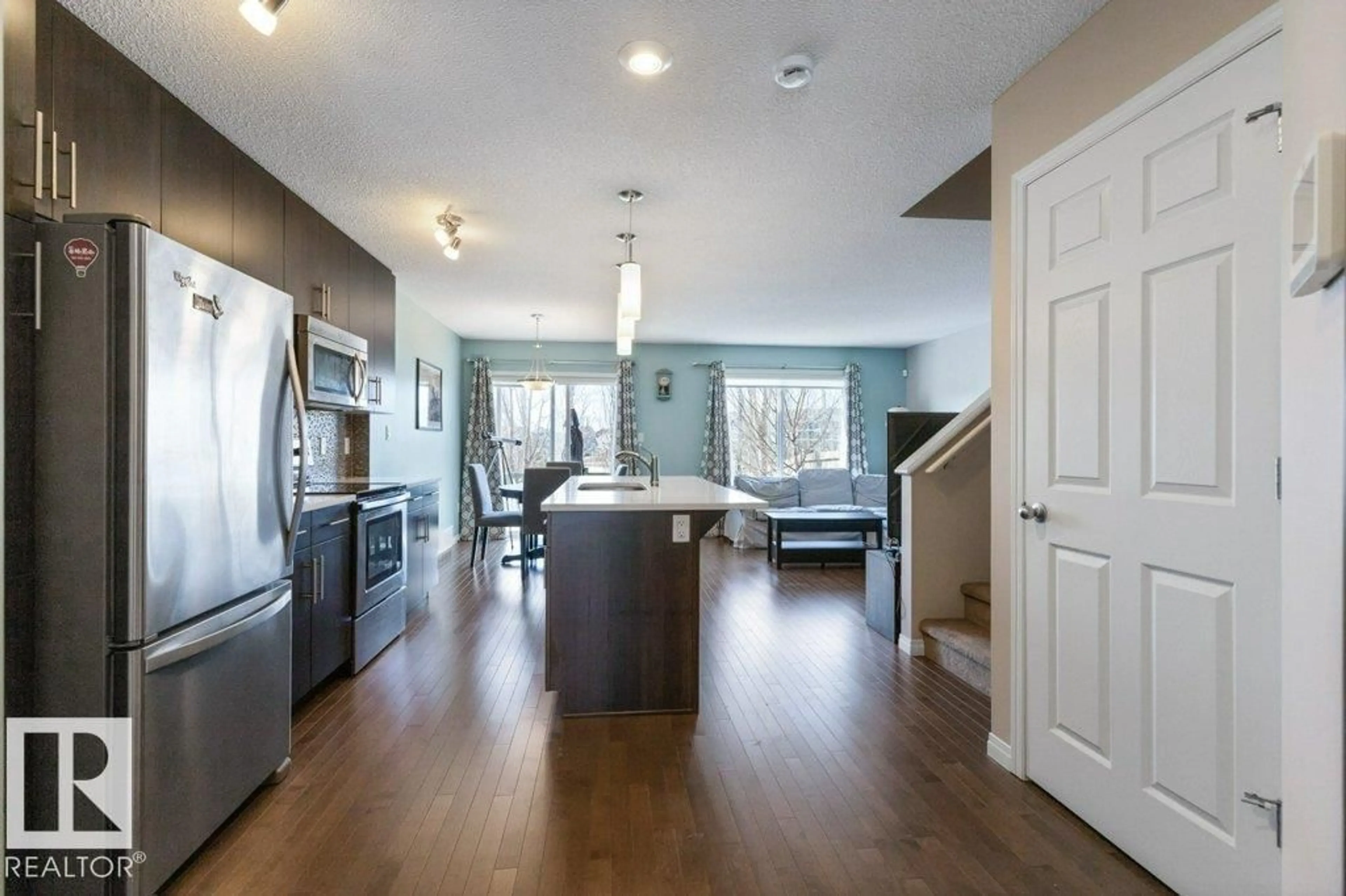 Open concept kitchen, unknown for 3119 CARPENTER LANDING LD, Edmonton Alberta T6W2Y8