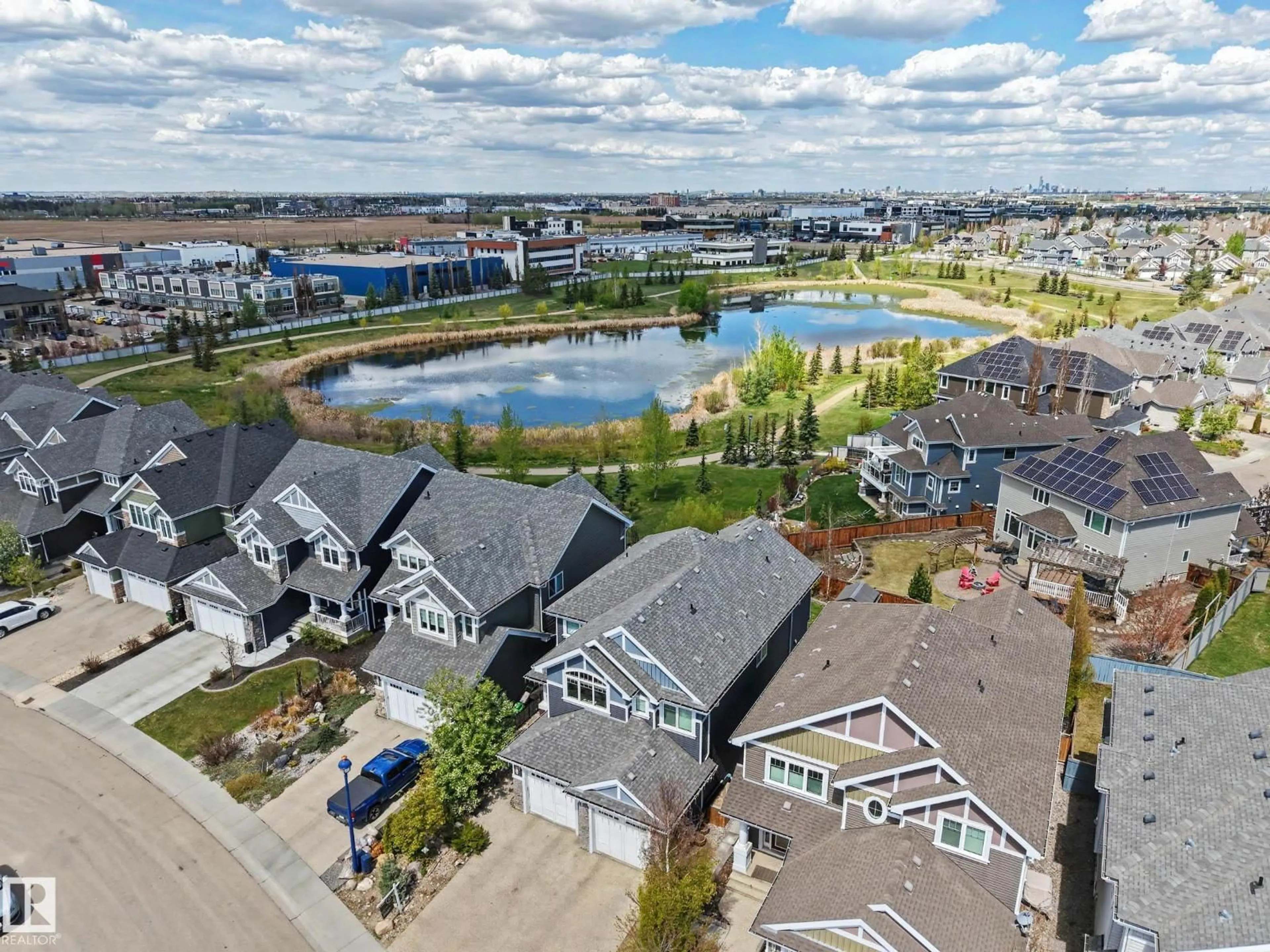 A pic from outside/outdoor area/front of a property/back of a property/a pic from drone, water/lake/river/ocean view for 9036 24 AV, Edmonton Alberta T6X2C4