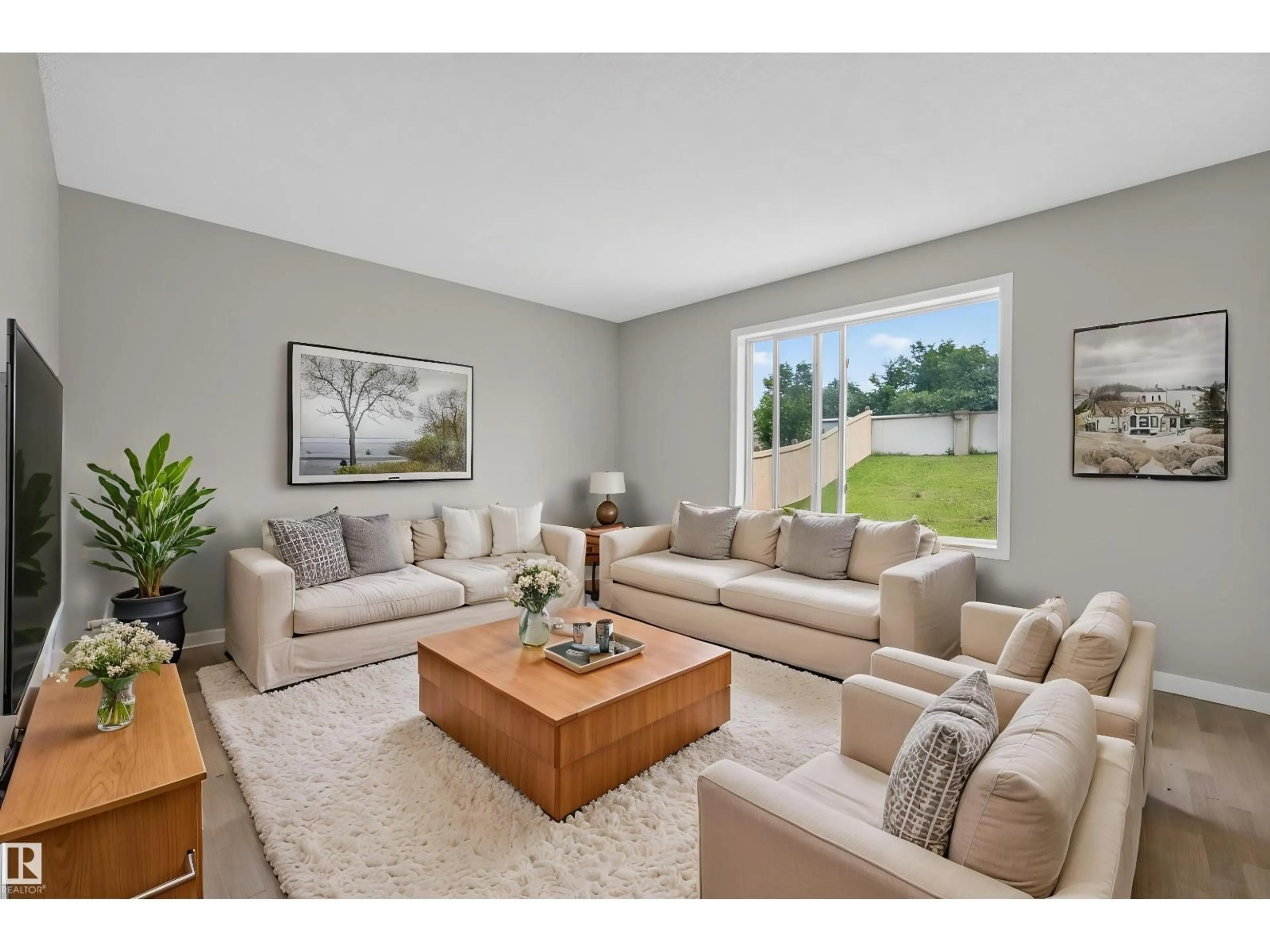 Living room with furniture, unknown for 152 BRIGHTON BA, Sherwood Park Alberta T8H2C2