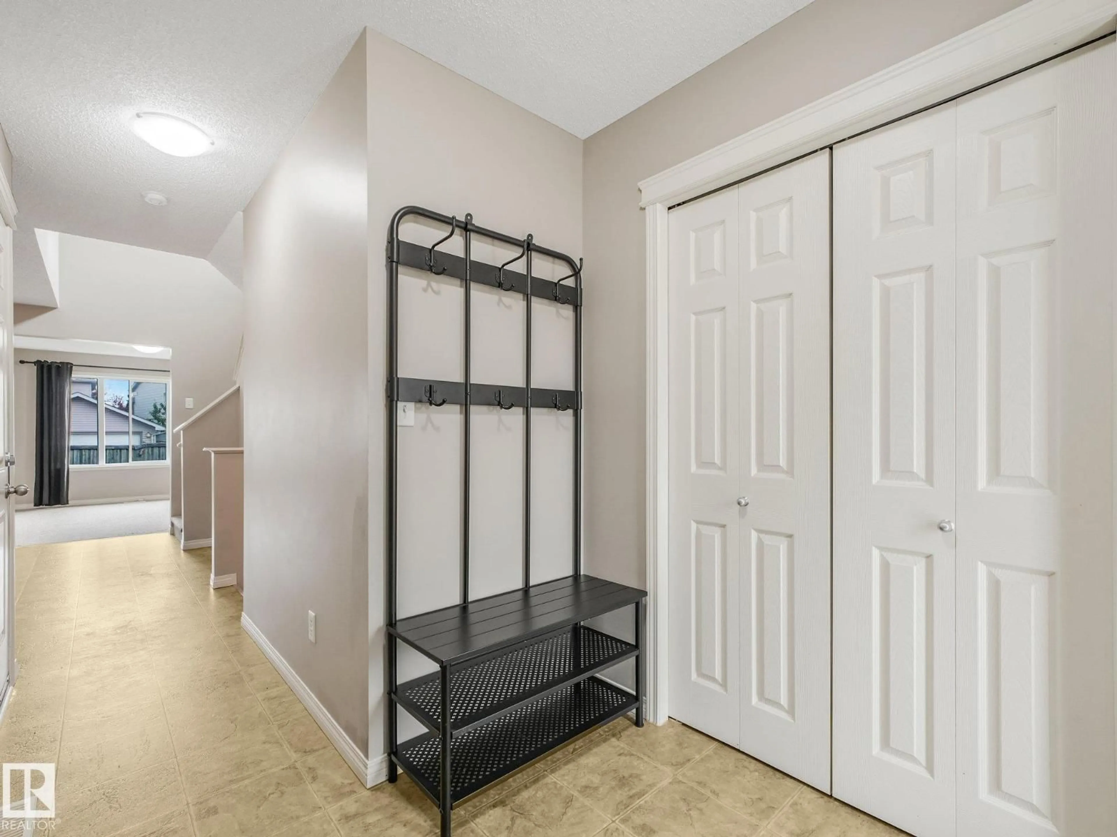 Indoor entryway for SW - 11844 21 AV, Edmonton Alberta T6W0C9